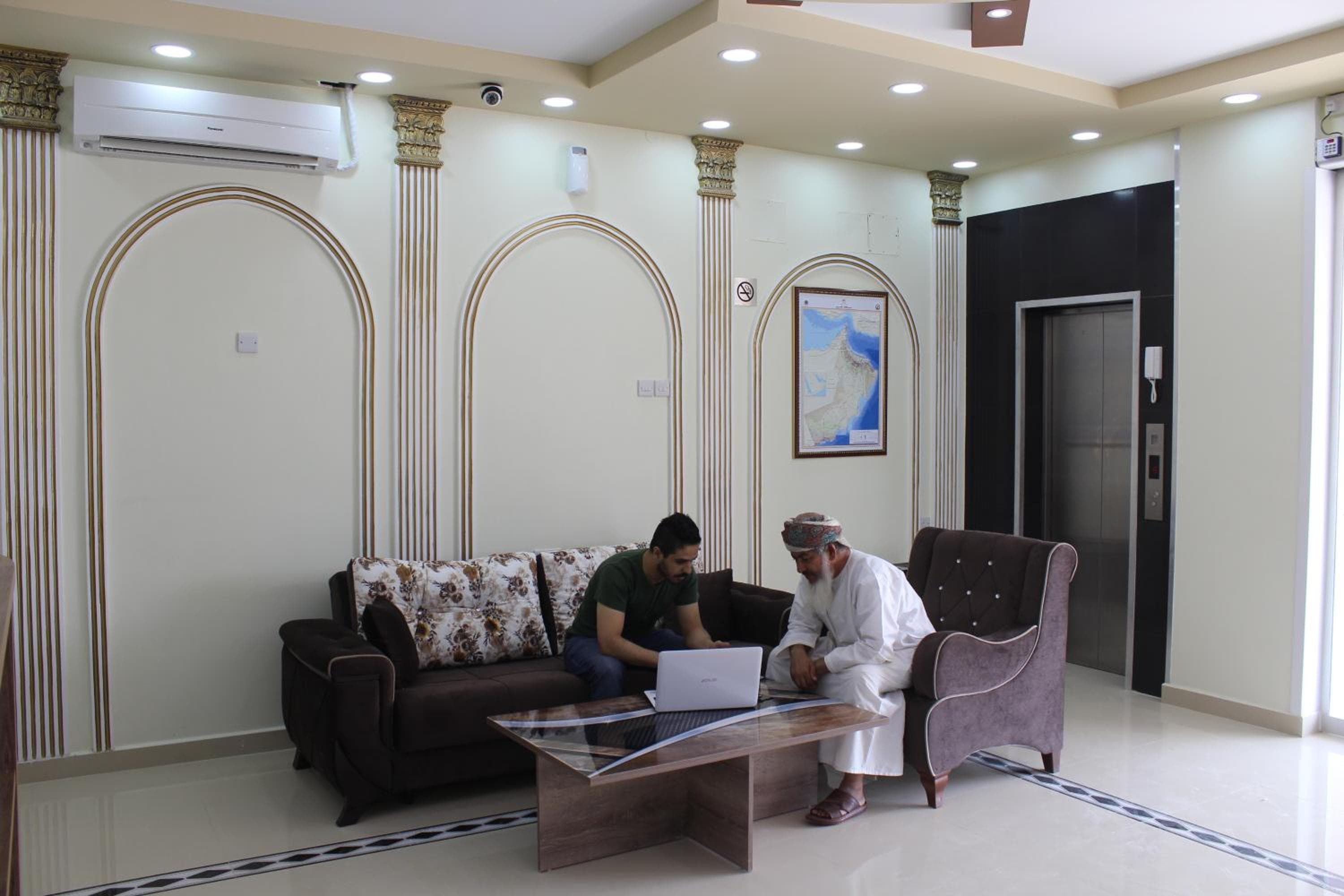 Manarat Manah Hotel Apartments, Bilād Manaḩ, photo 2