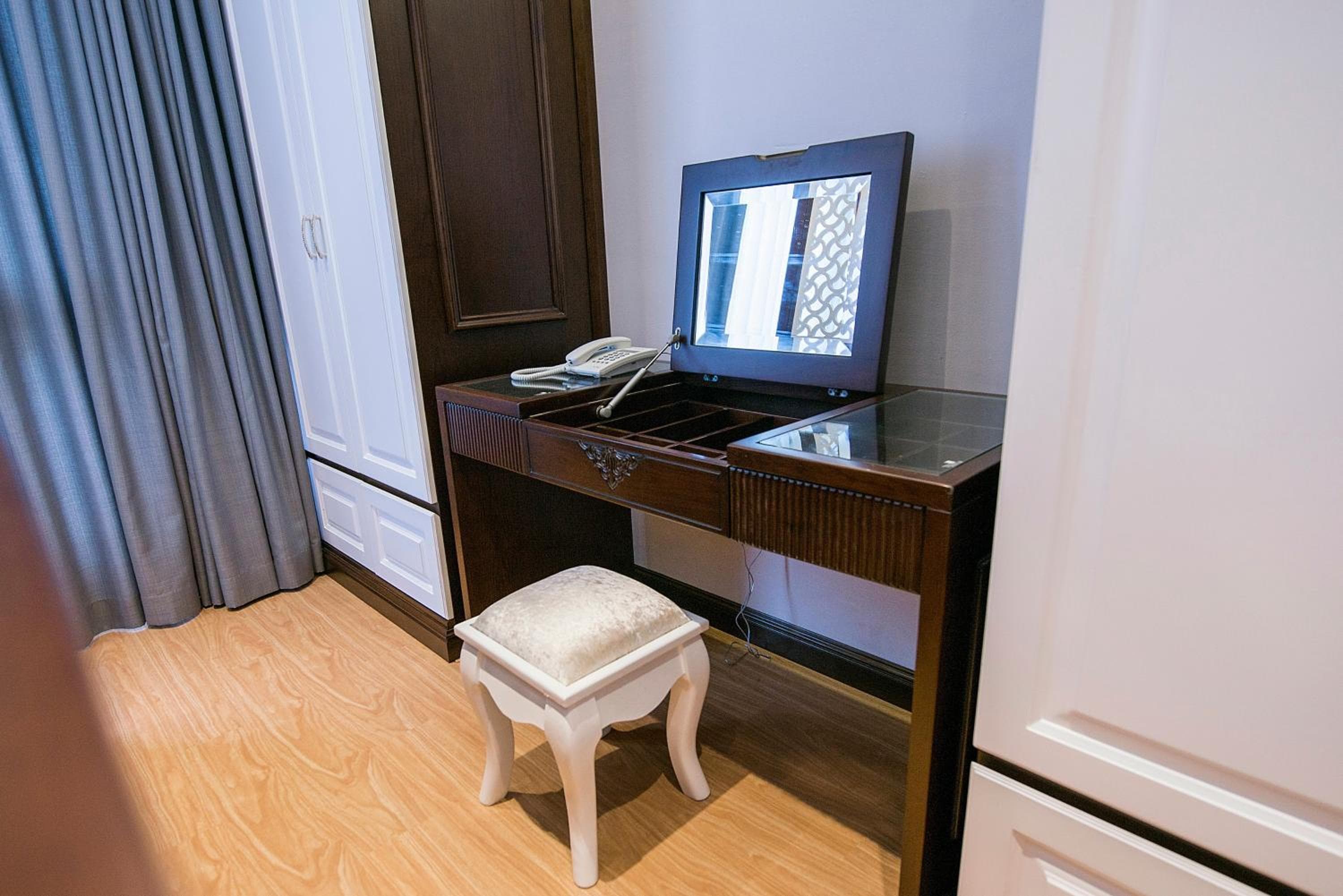 Hong Gia Tue Apartment, Hanoi, photo 3