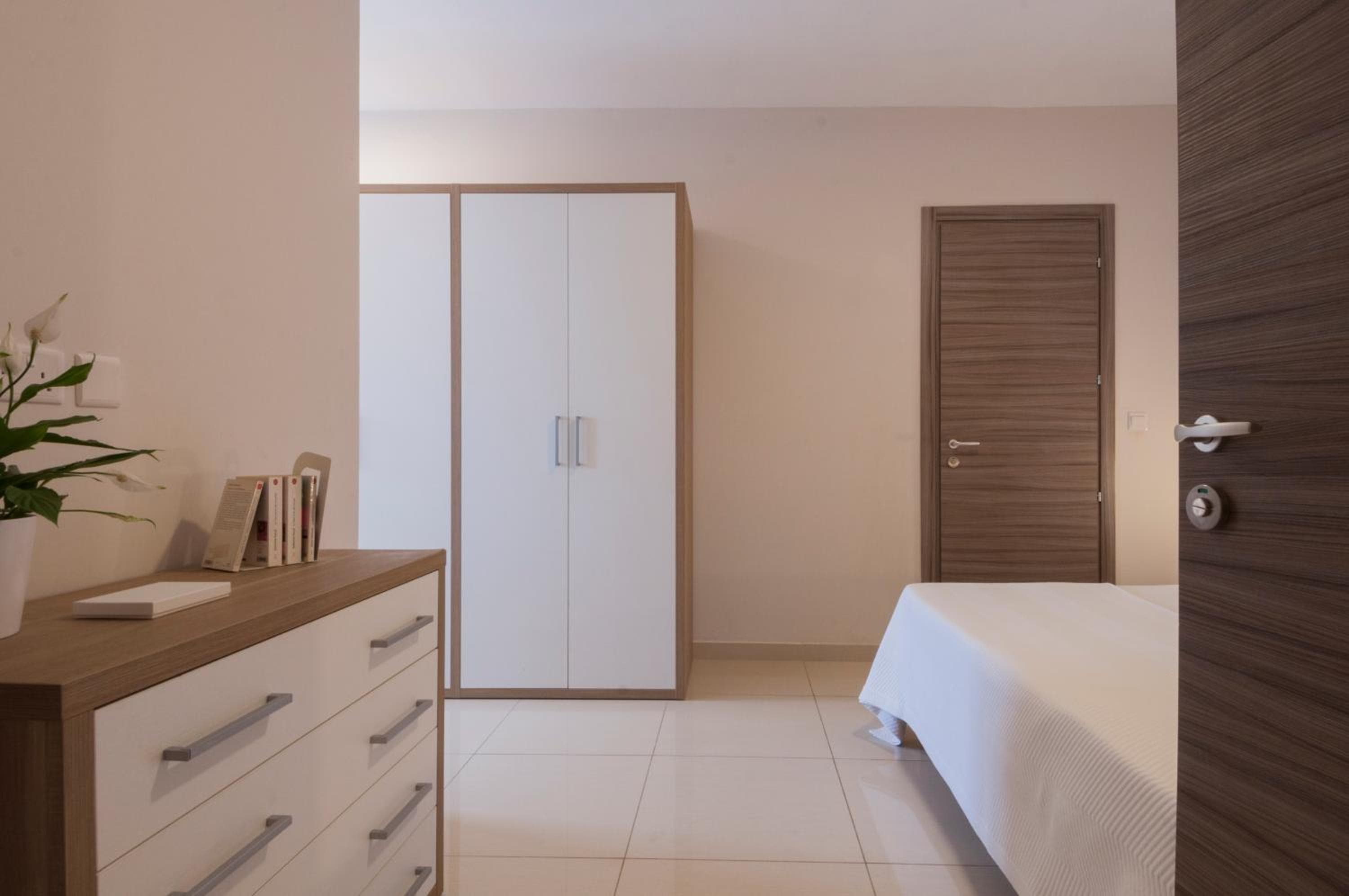 Blubay Apartments by ST Hotels, Il-Gżira, photo 3