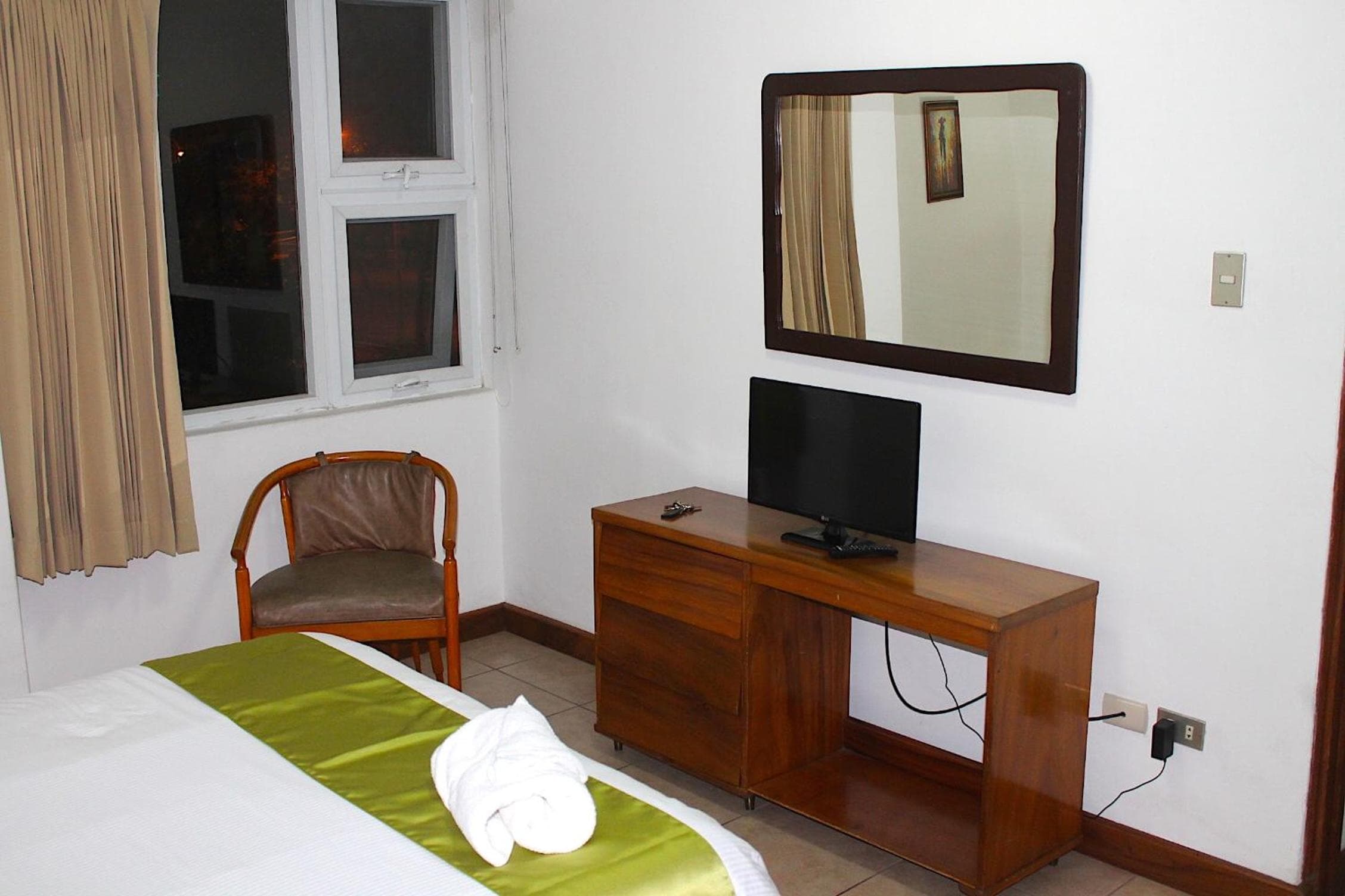 Apart Hotel, Apartamentos Reforma, Guatemala, photo 5