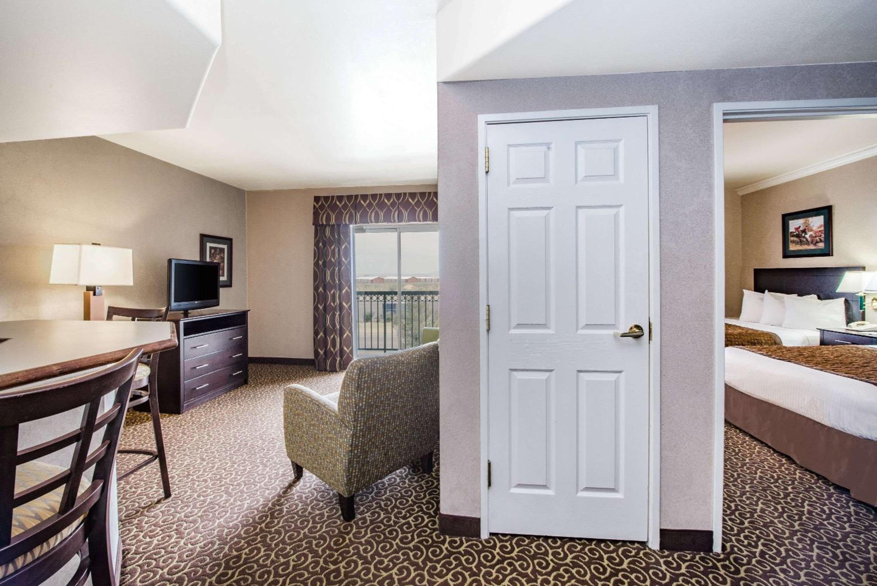 Hawthorn Extended Stay by Wyndham El Paso, El Paso, photo 5