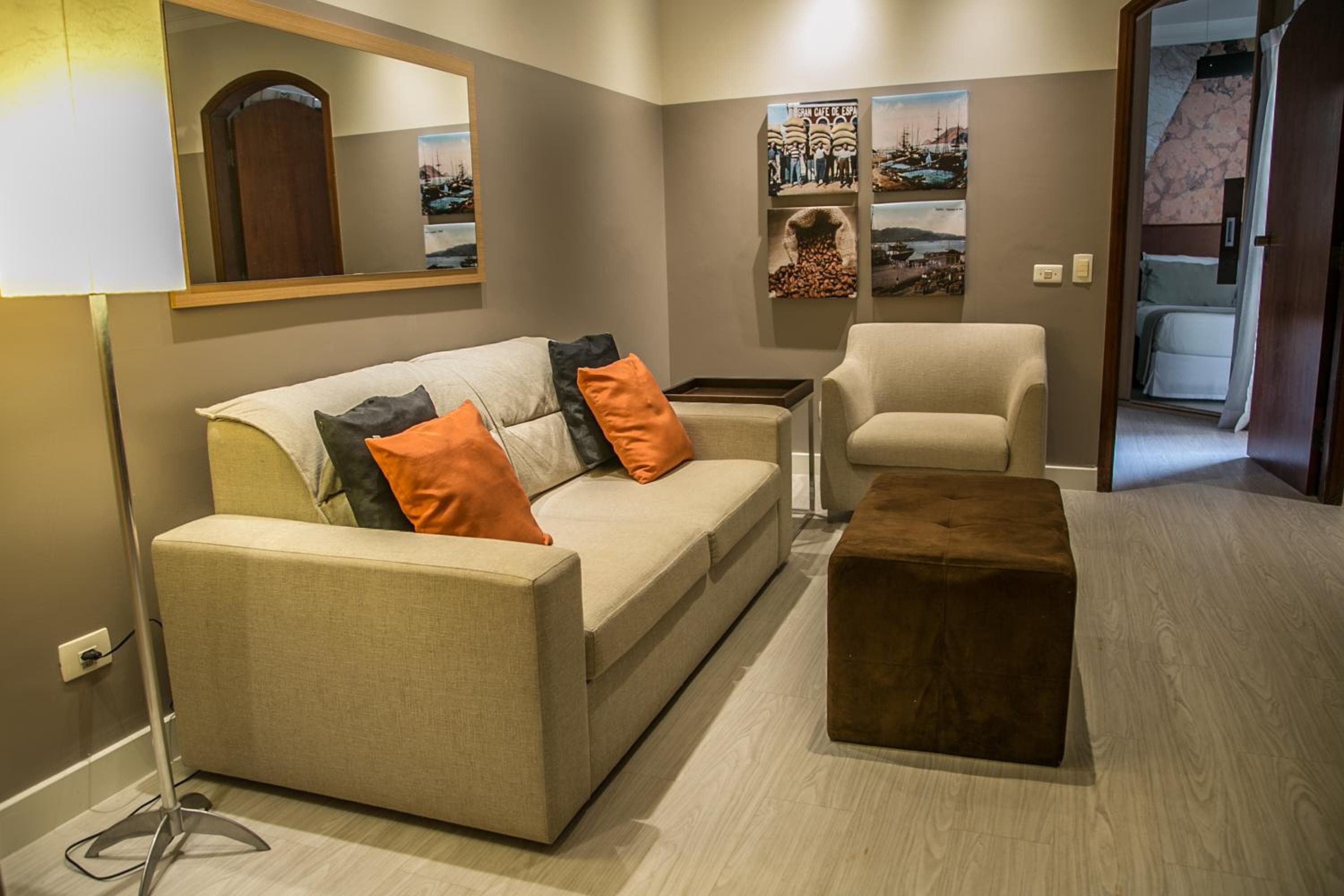 Hotel Cosmopolitan Praia Flat, Santos, photo 2