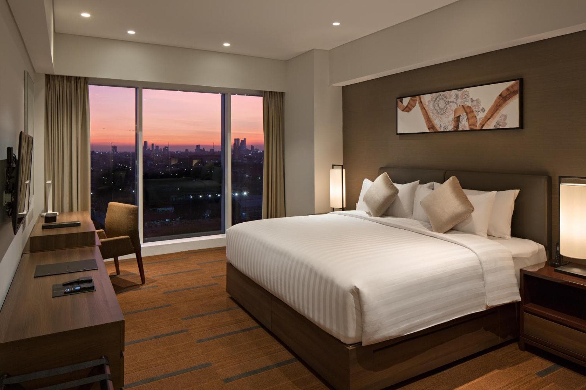 Oakwood Hotel & Residence Surabaya, Surabaya, photo 5