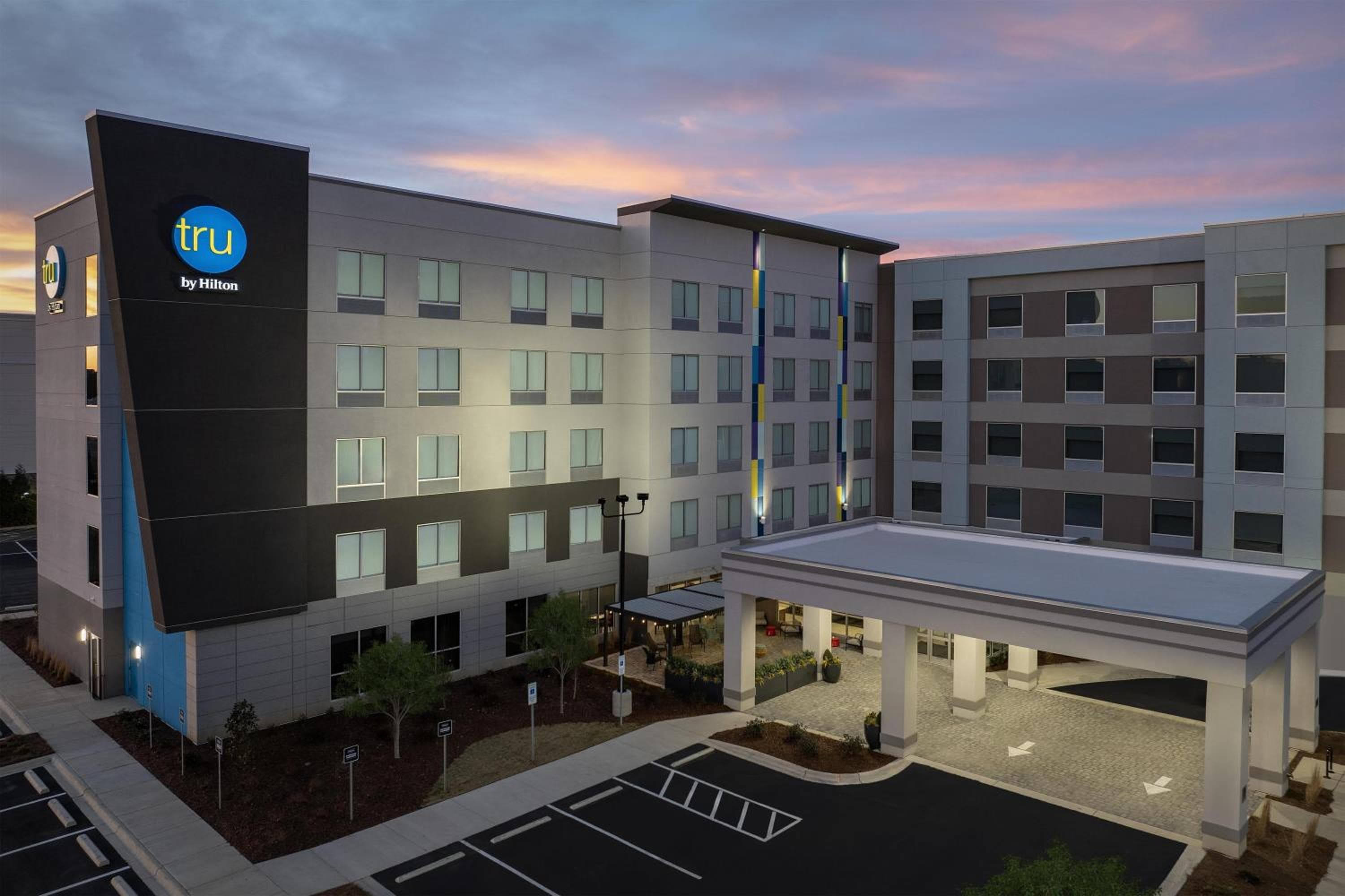 Home2 Suites By Hilton Concord Charlotte, Concord, photo 2