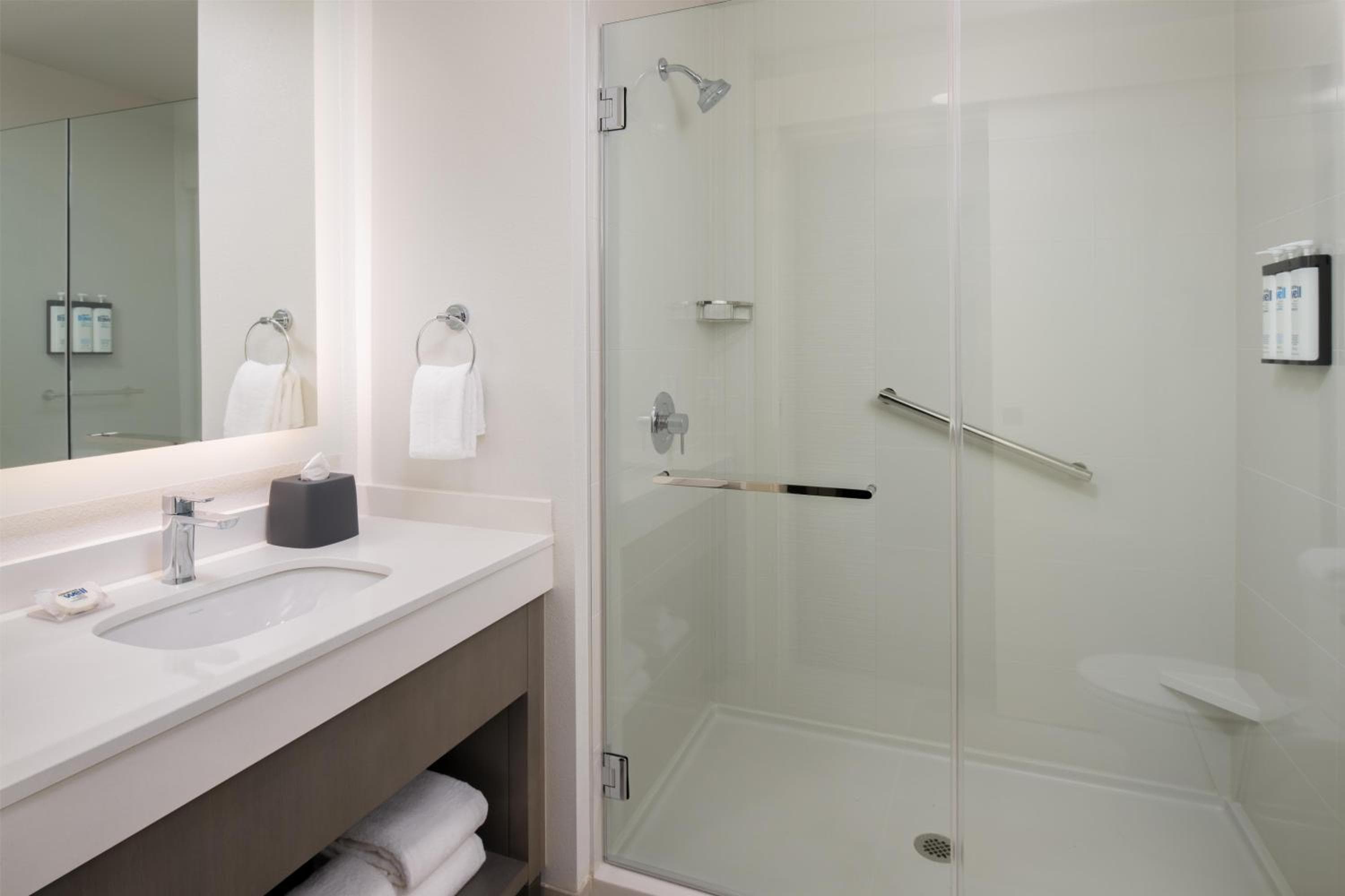 Hyatt House Fresno/Campus Pointe, Fresno, photo 3