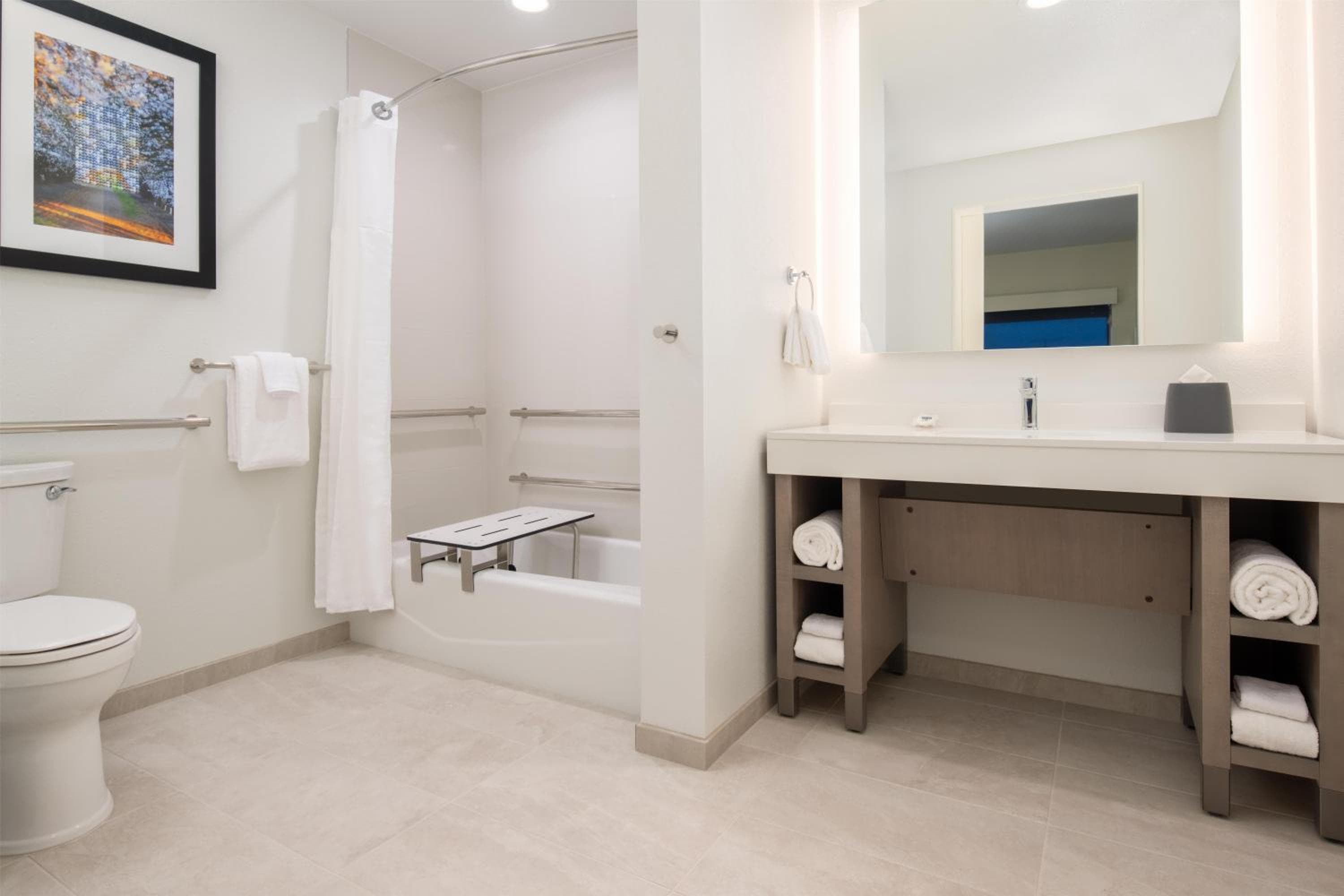 Hyatt House Fresno/Campus Pointe, Fresno, photo 5