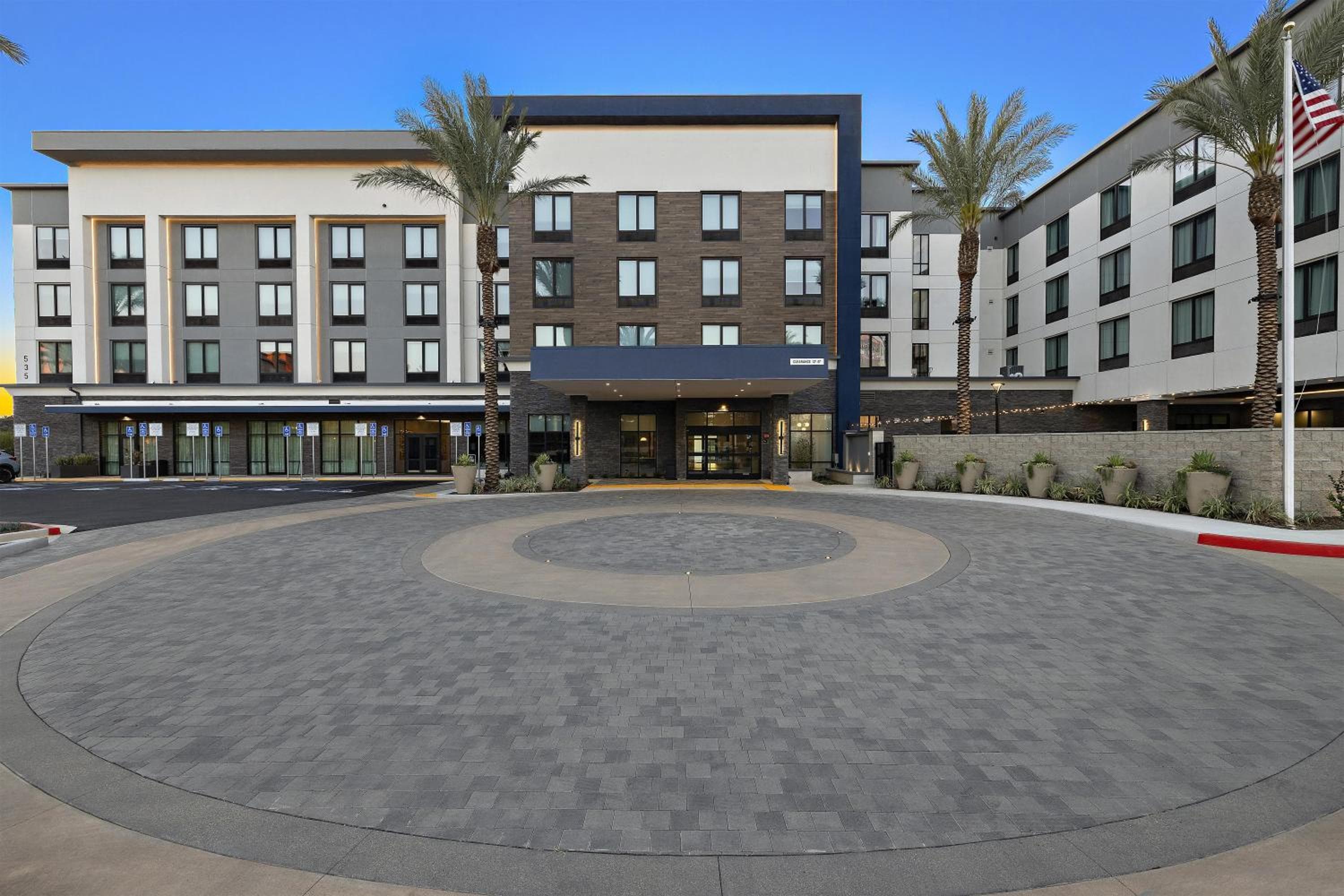 Home2 Suites By Hilton Ontario Airport, Ca, Ontario, photo 4