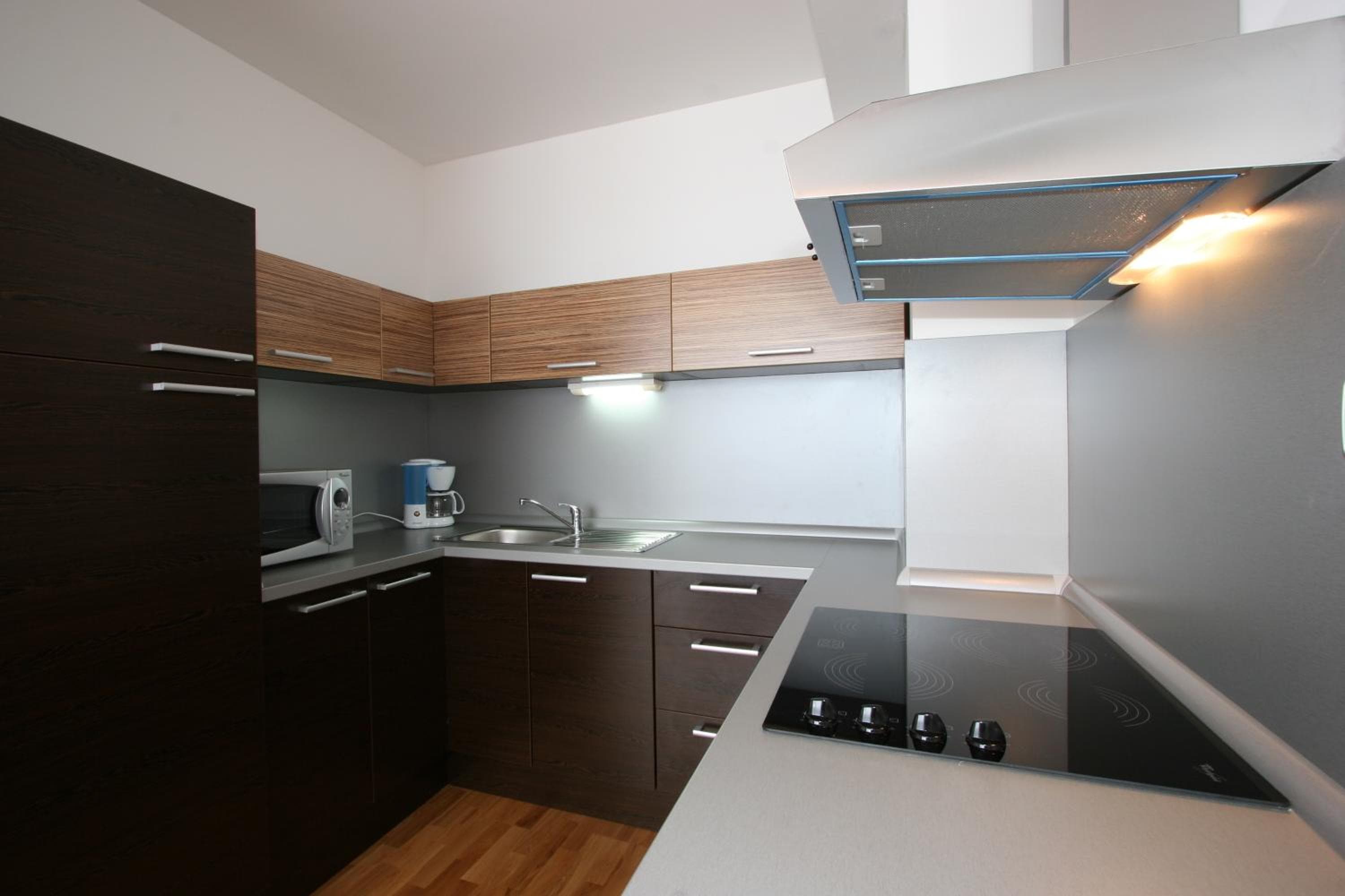 Kitchen at Aparthotel Angel