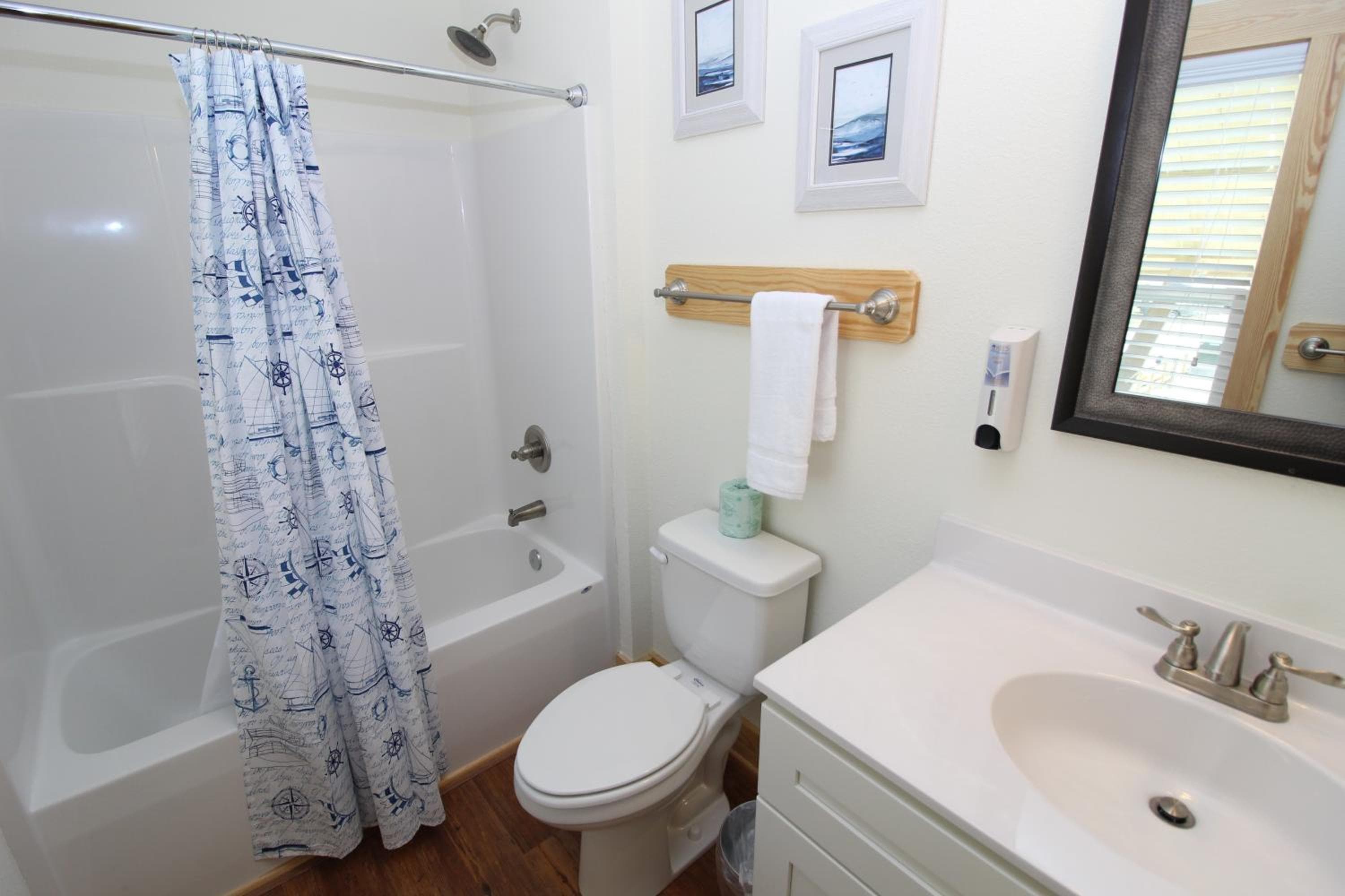 Whalebone Ocean Cottages by KEES Vacations, Nags Head, photo 6