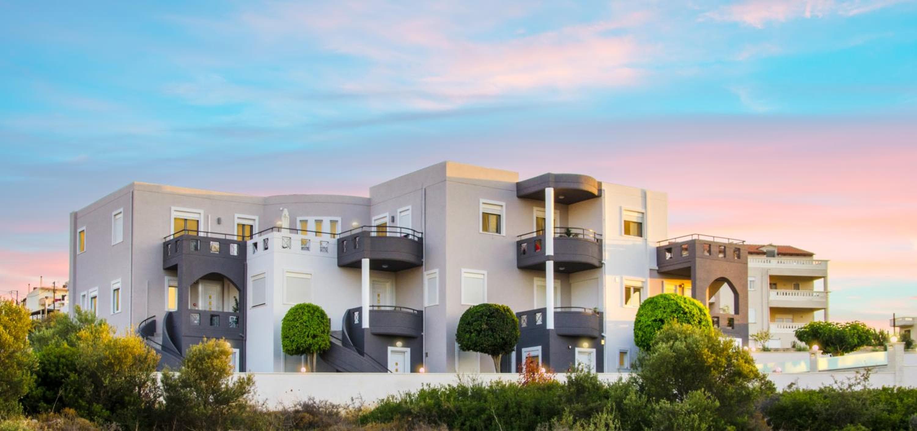 Talos Luxury Suites, Kounoupidhianá