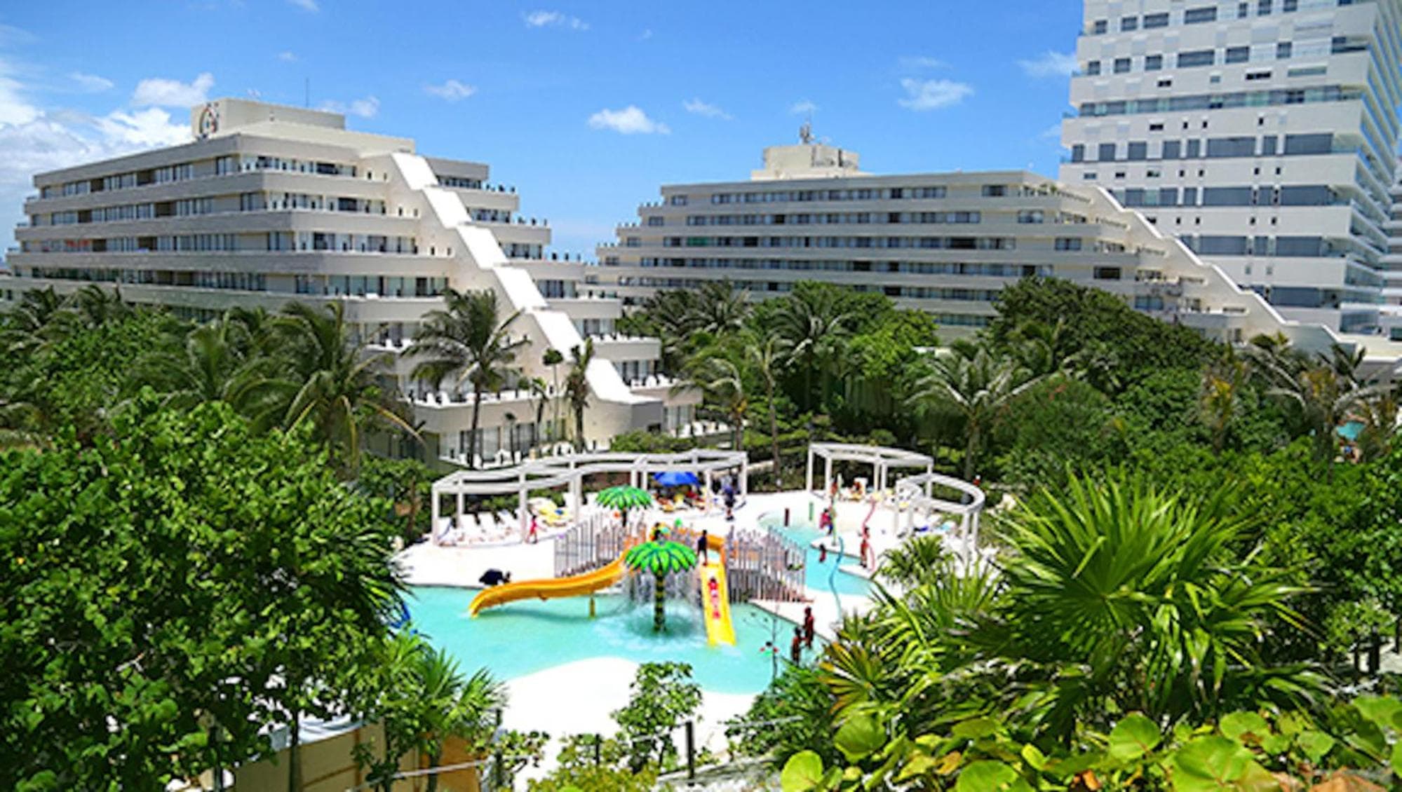 Condo in Ocean Front Resort, Cancún, photo 4