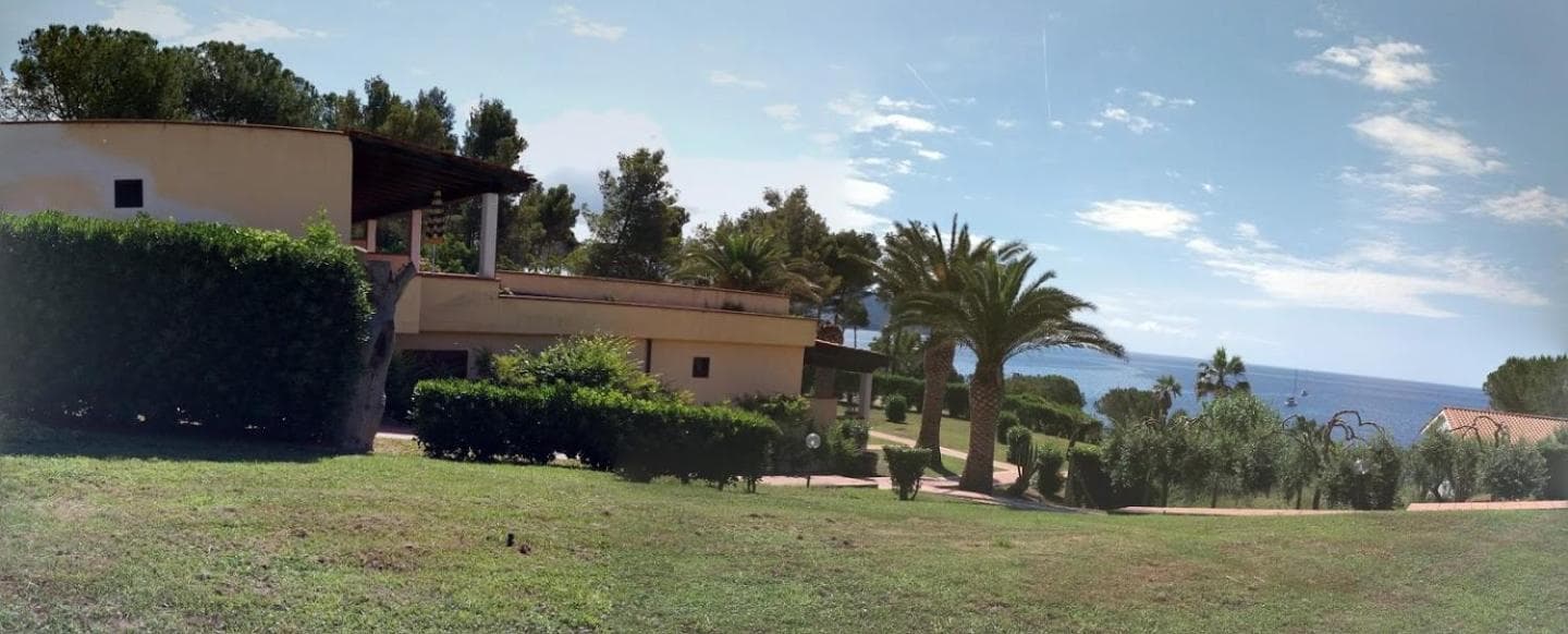 Casa Del Golfo, Lacona