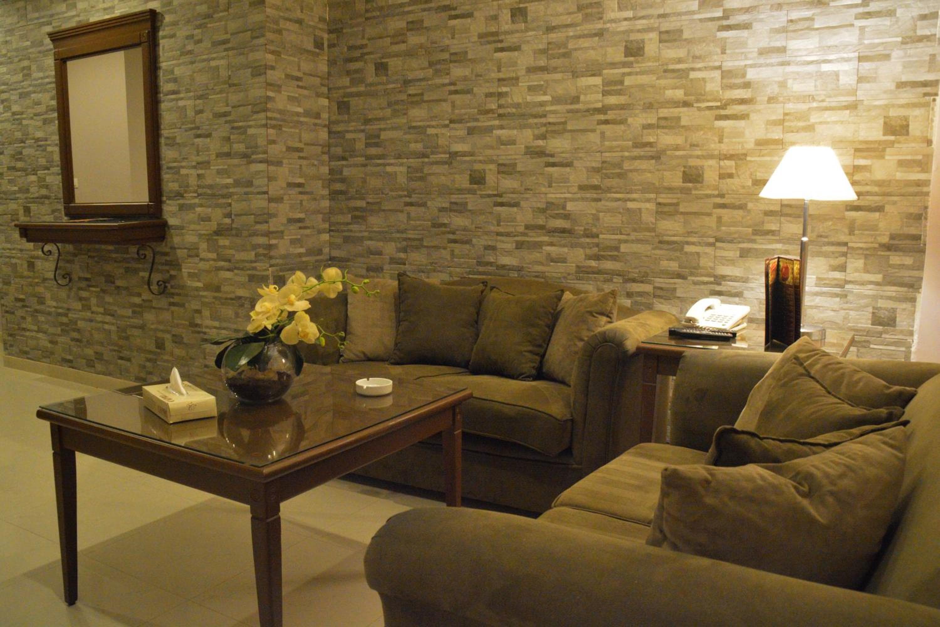 Capri Hotel Suites, Amman, photo 4