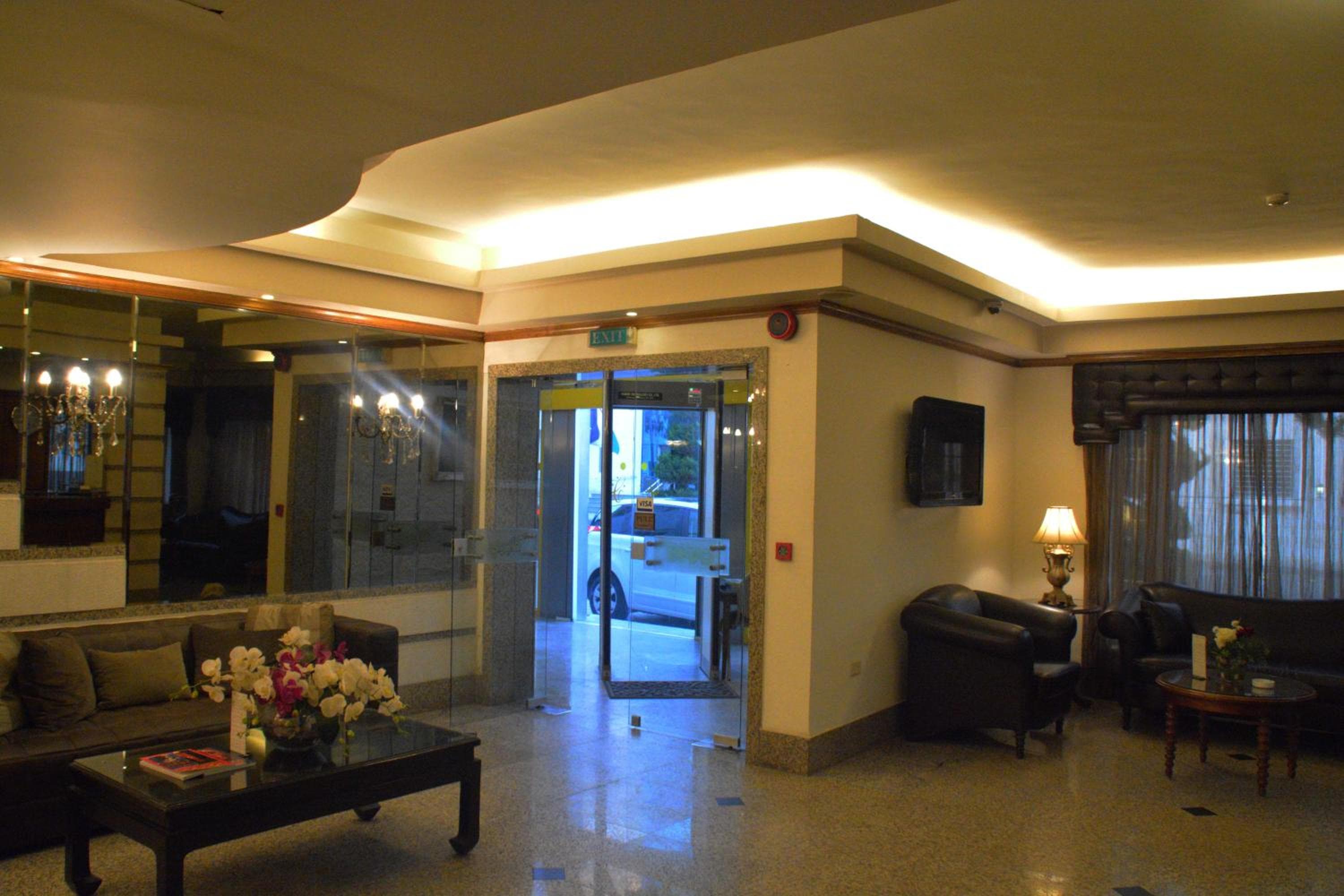 Capri Hotel Suites, Amman, photo 6