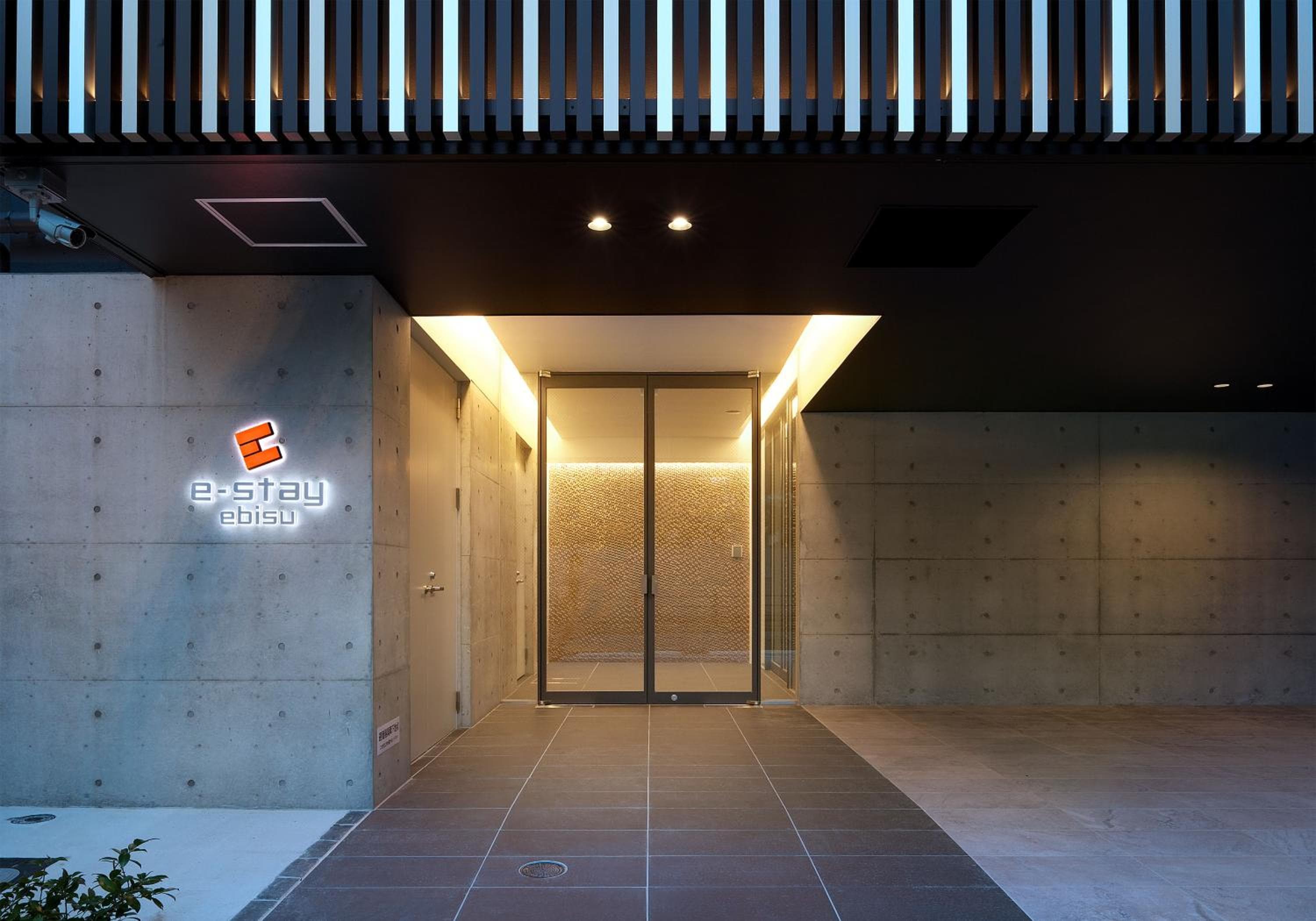 e-stay ebisu, Osaka
