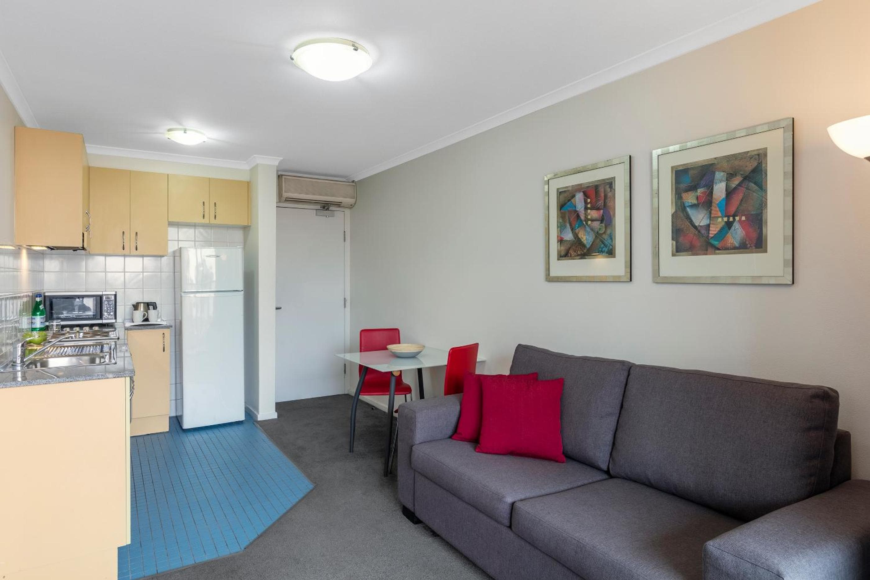 Nesuto Chippendale, Sydney, photo 6
