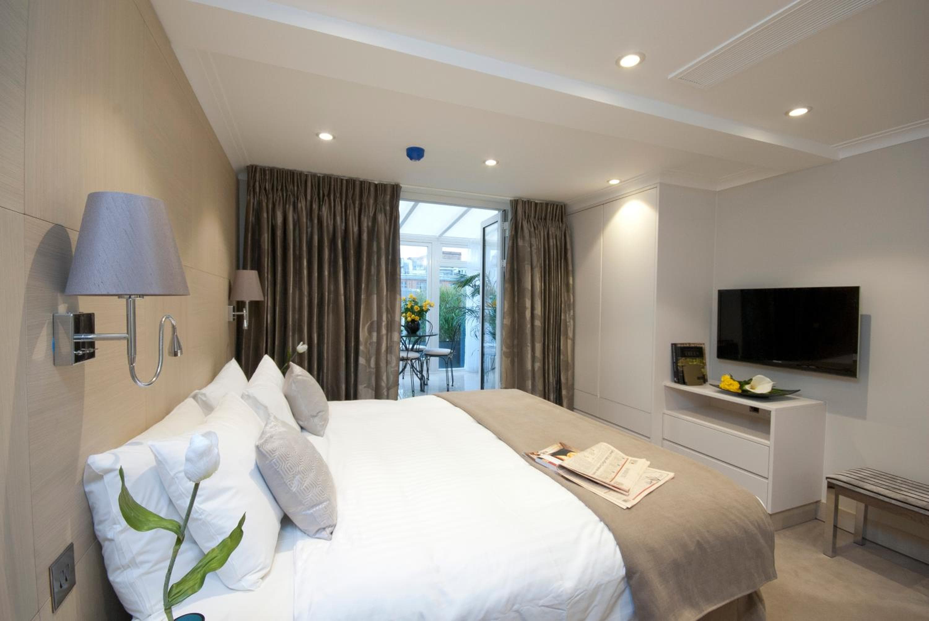 Claverley Court Apartments Knightsbridge, photo 2