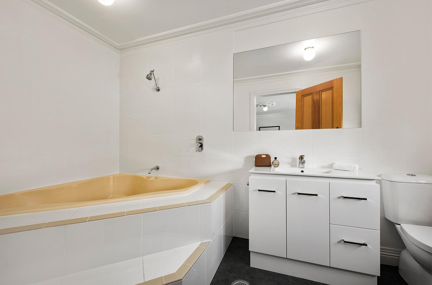 Quest Trinity House, Hobart, photo 2