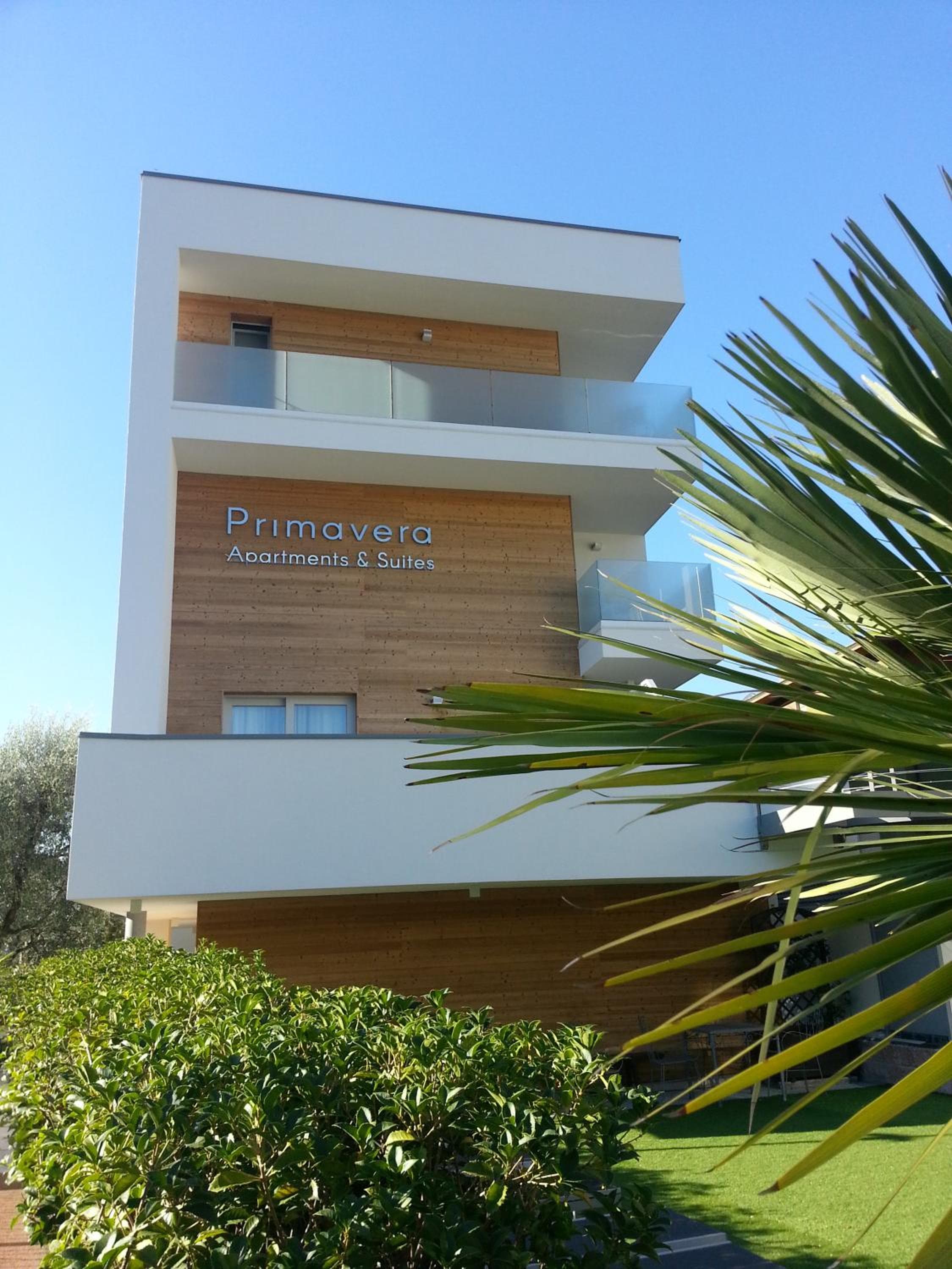 Primavera ApartmentSuites, Riva del Garda