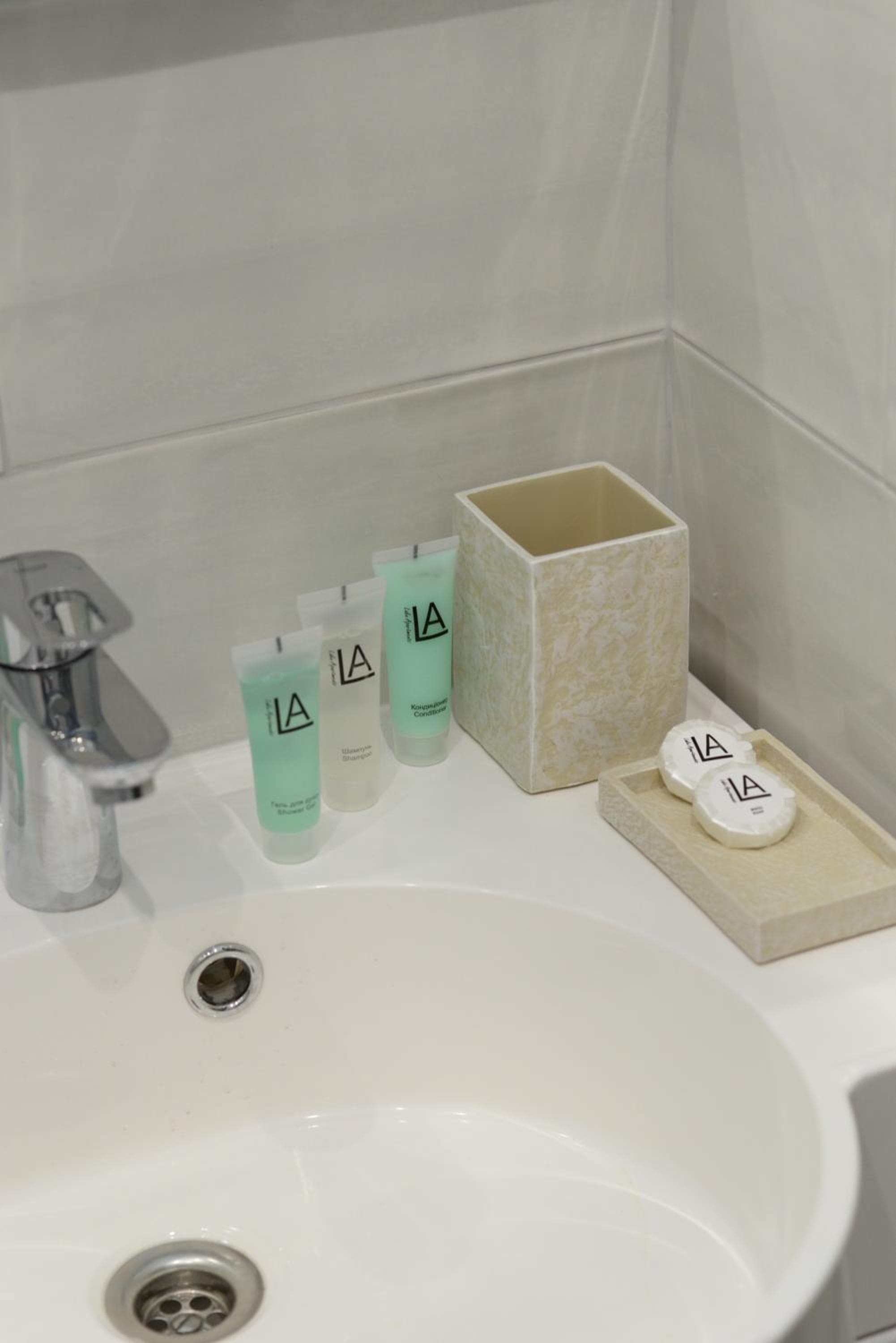 Apart hotel Lake Apartments, Kyiv, photo 6