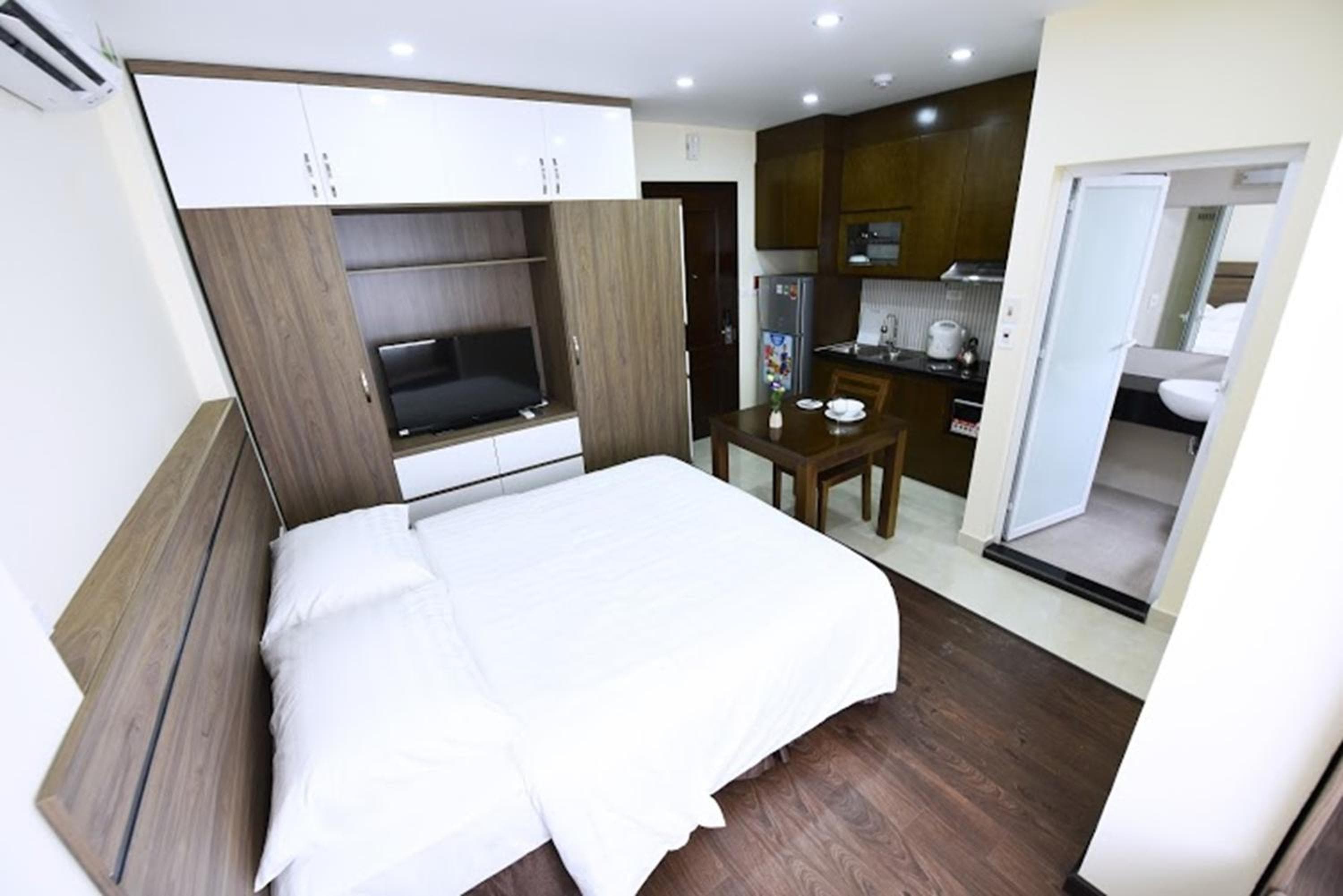 Granda Legend Apartment, Hanoi, photo 6