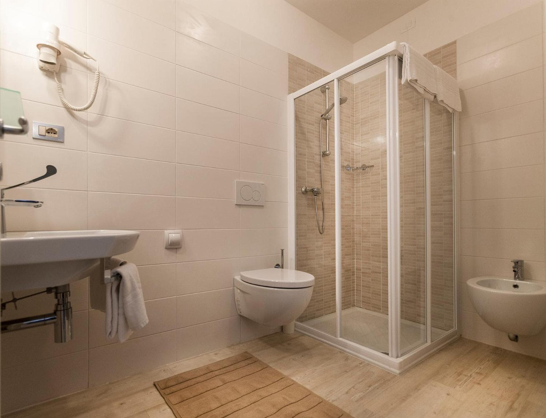 Hotel Roma Aparthotel, Malcesine, photo 6