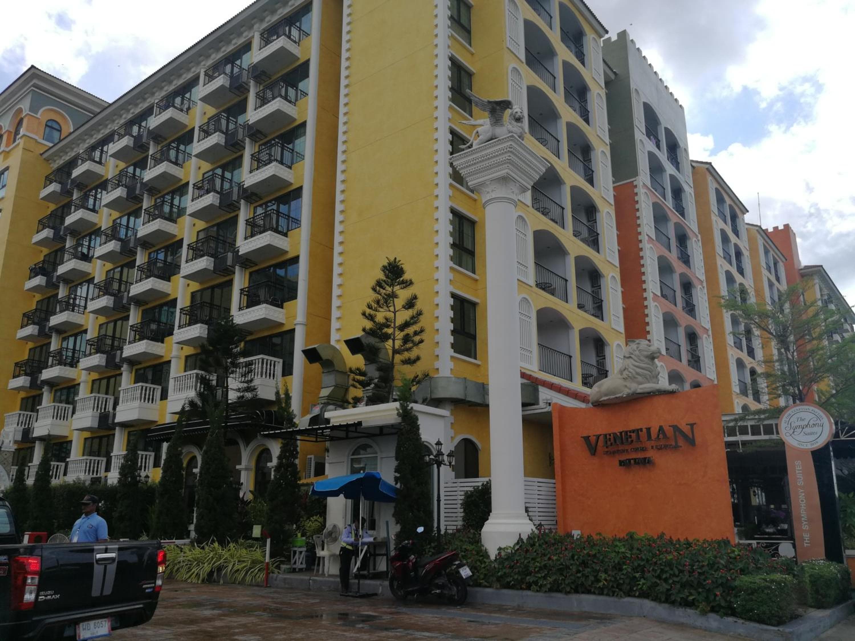 Venetian Poseidon Pool Hotel, Jomtien Beach, photo 5