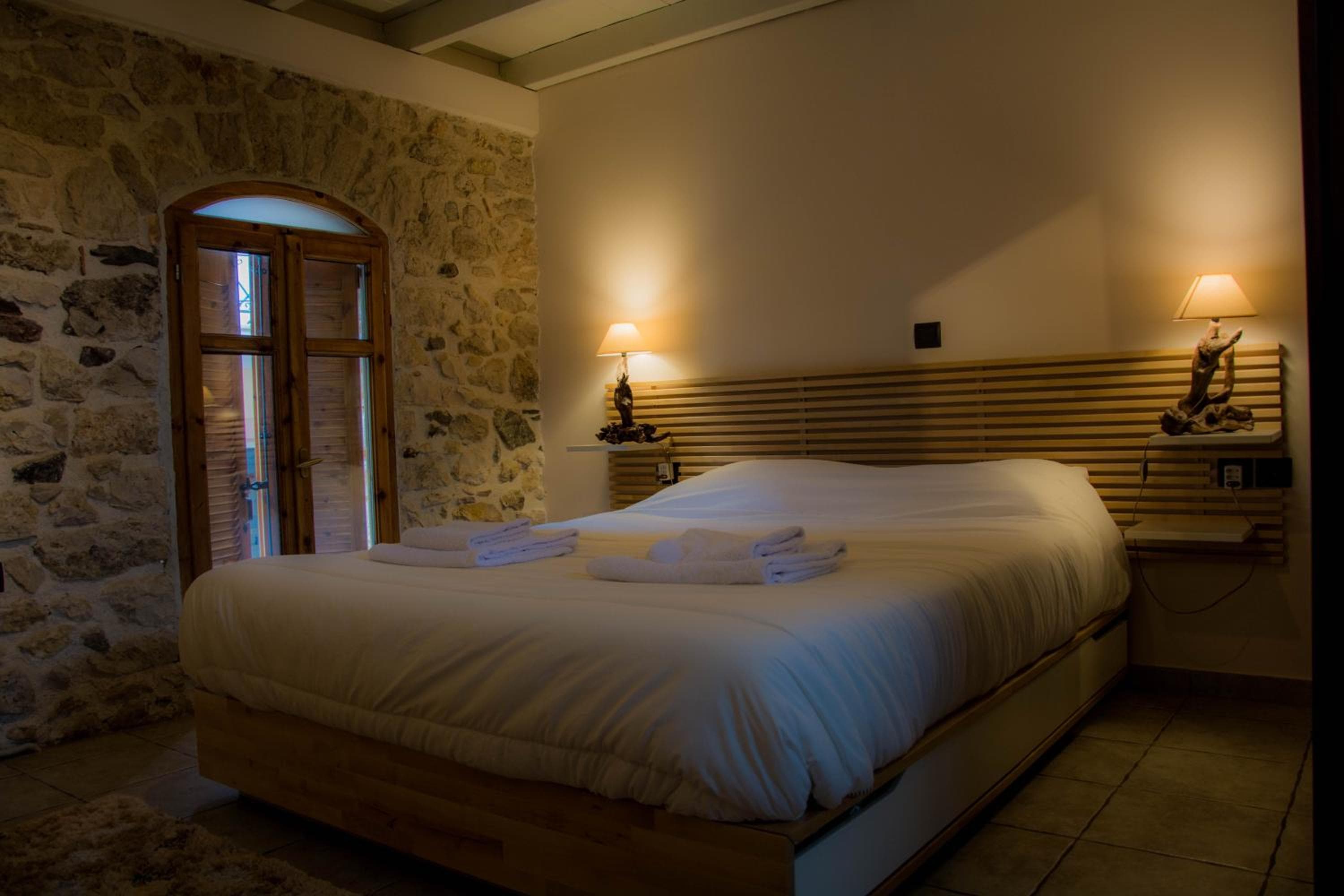 Limni Stone Apartments, Limne, photo 3