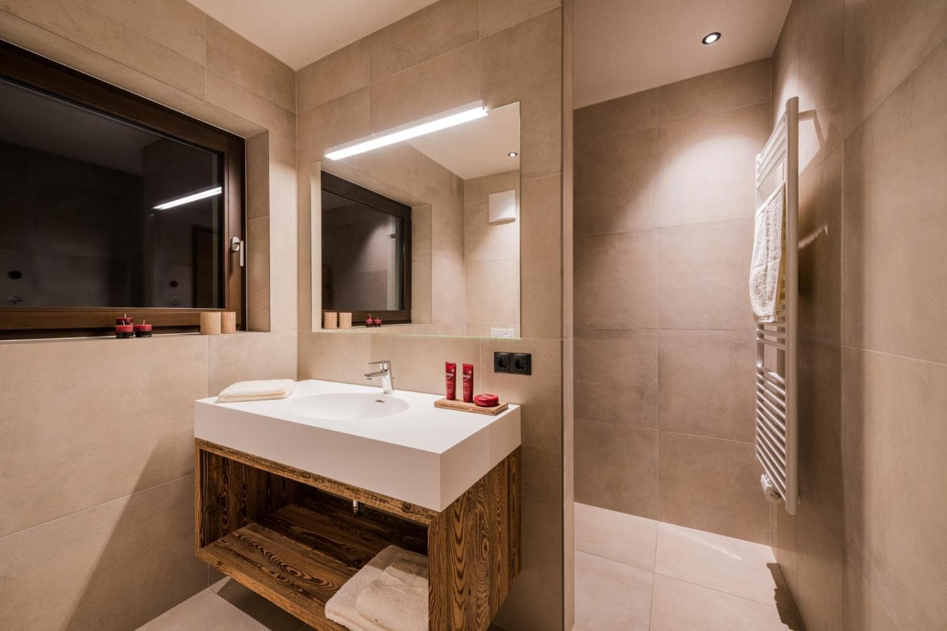K1 Mountain Chalet - Luxury Apartements, Brunico, photo 5