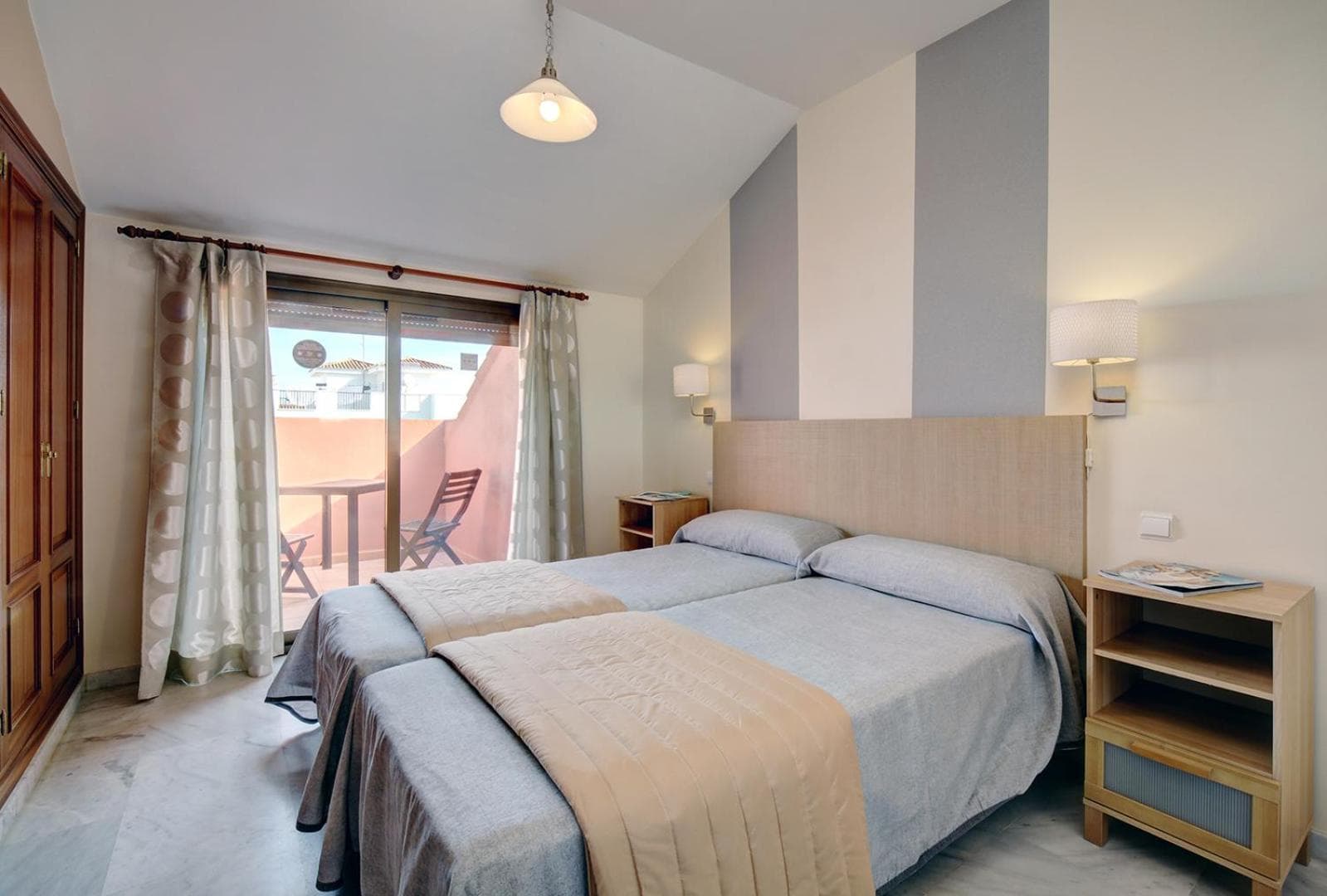 Sanpedro Apartamentos Marbella, Marbella, photo 4