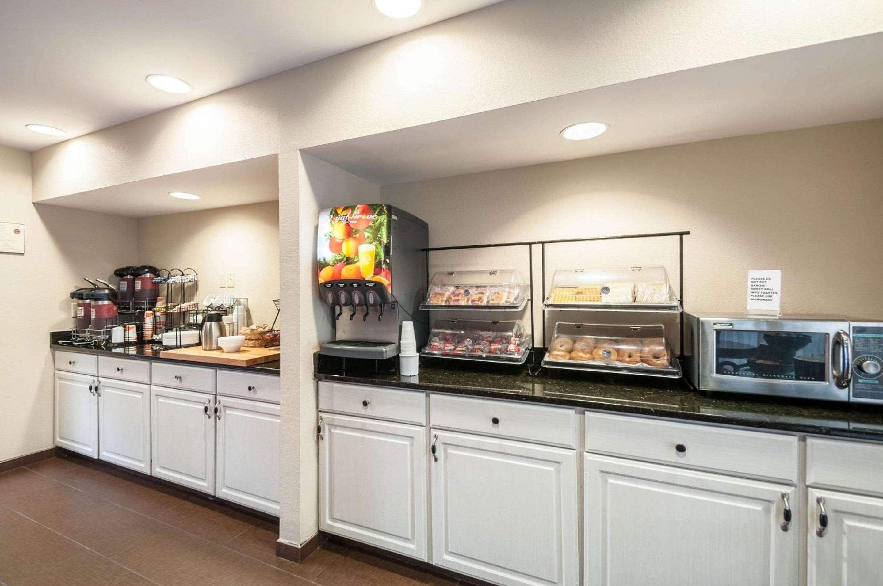Candlewood Suites Frederick by IHG, Frederick, photo 3