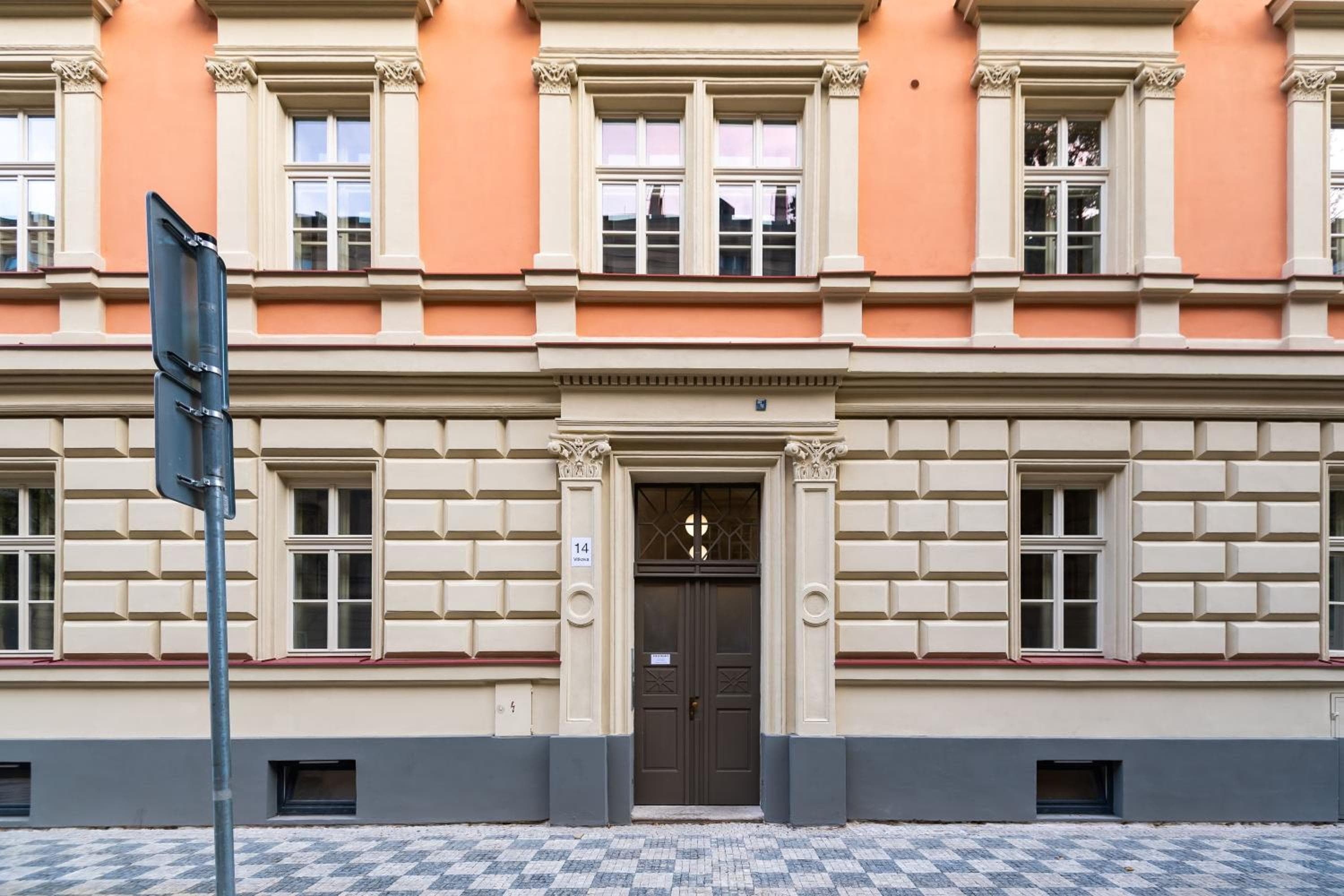 Seven Wishes Boutique Residence by Dwellfort, Prague, photo 6