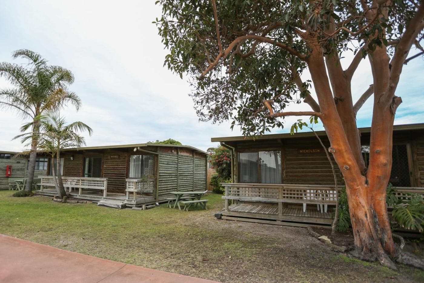 Lazy Acre Log Cabins, Lakes Entrance, photo 3