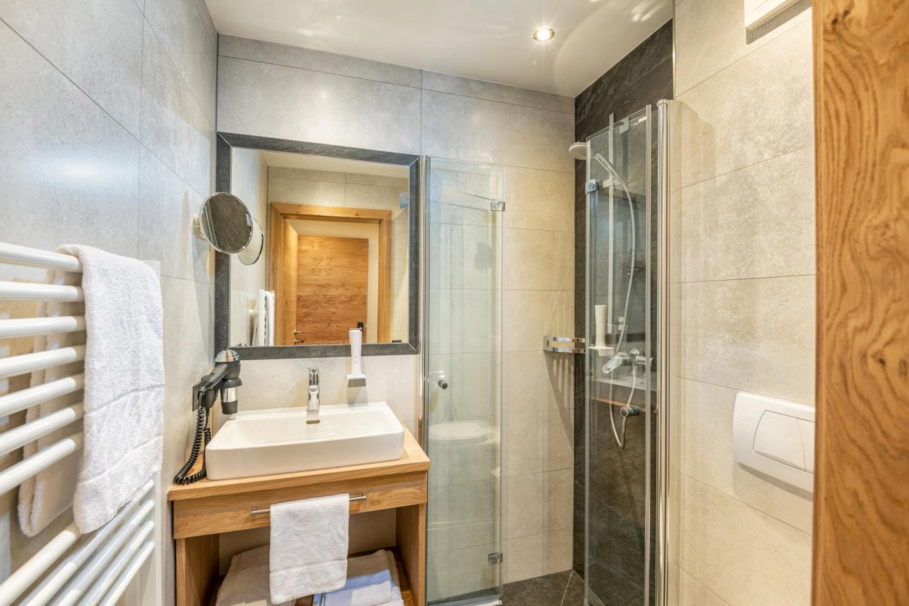 Aparthotel Weningeralm, Obertauern, photo 2