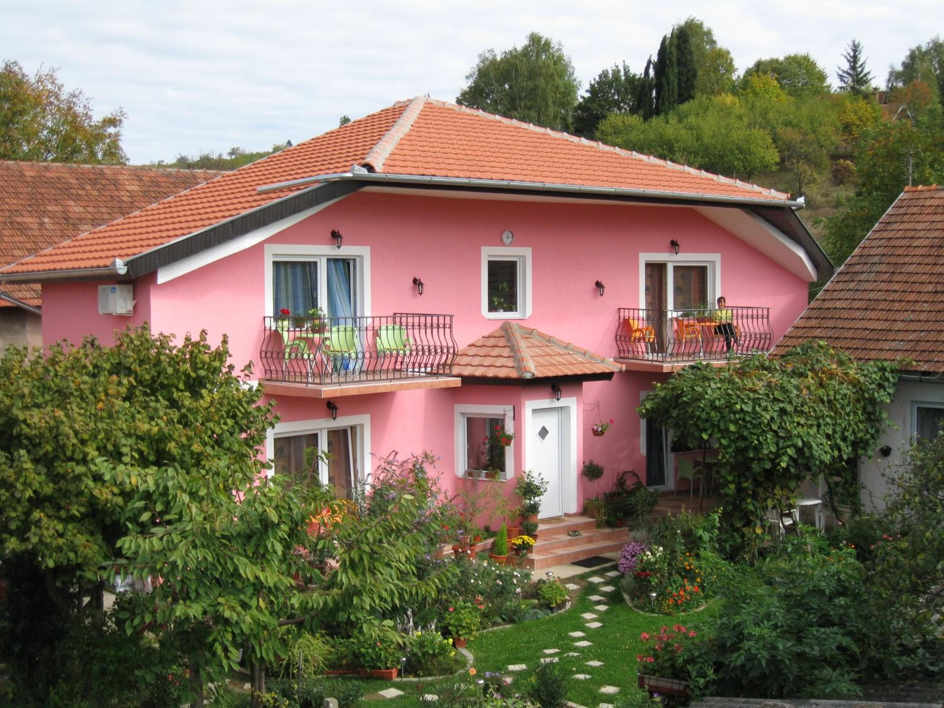 Biser apartmani, Vrdnik