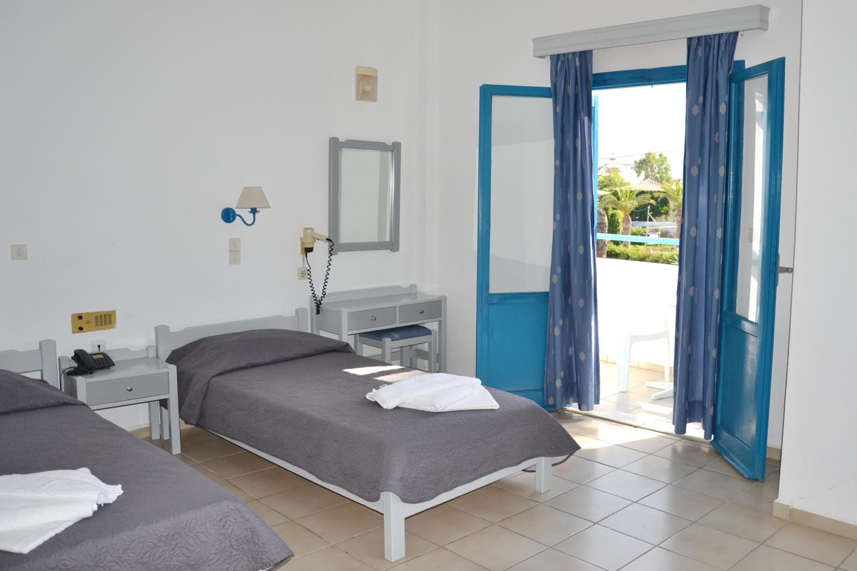 Galeana Beach Hotel, Platanes, photo 2