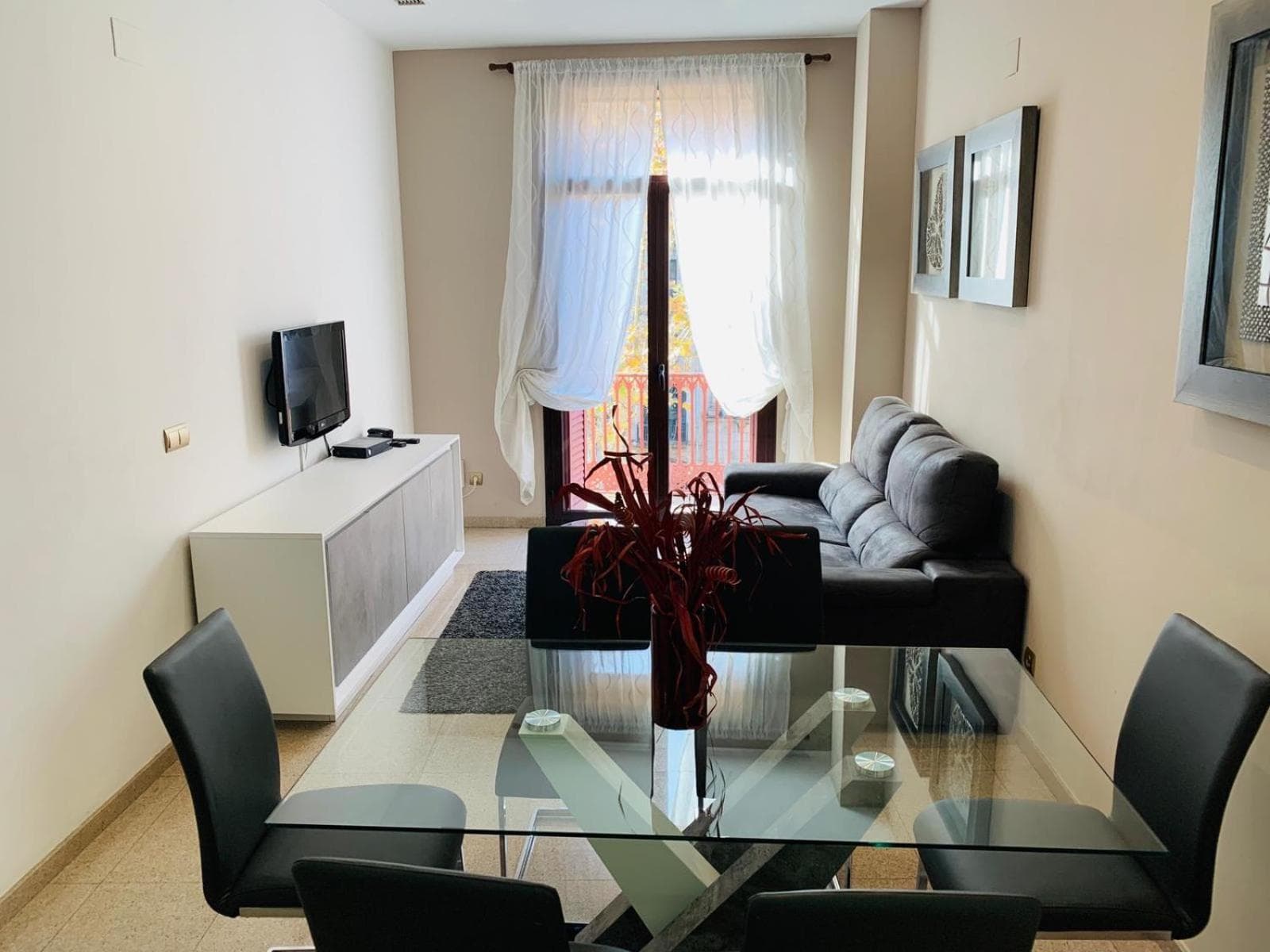 Hotel room at Aparthotel Rambla108