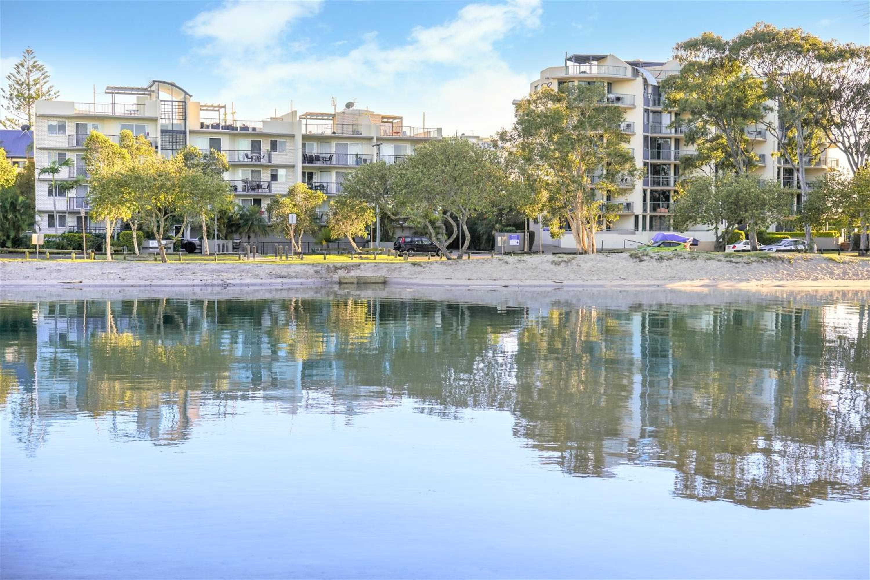 Excellsior Apartments, Mooloolaba