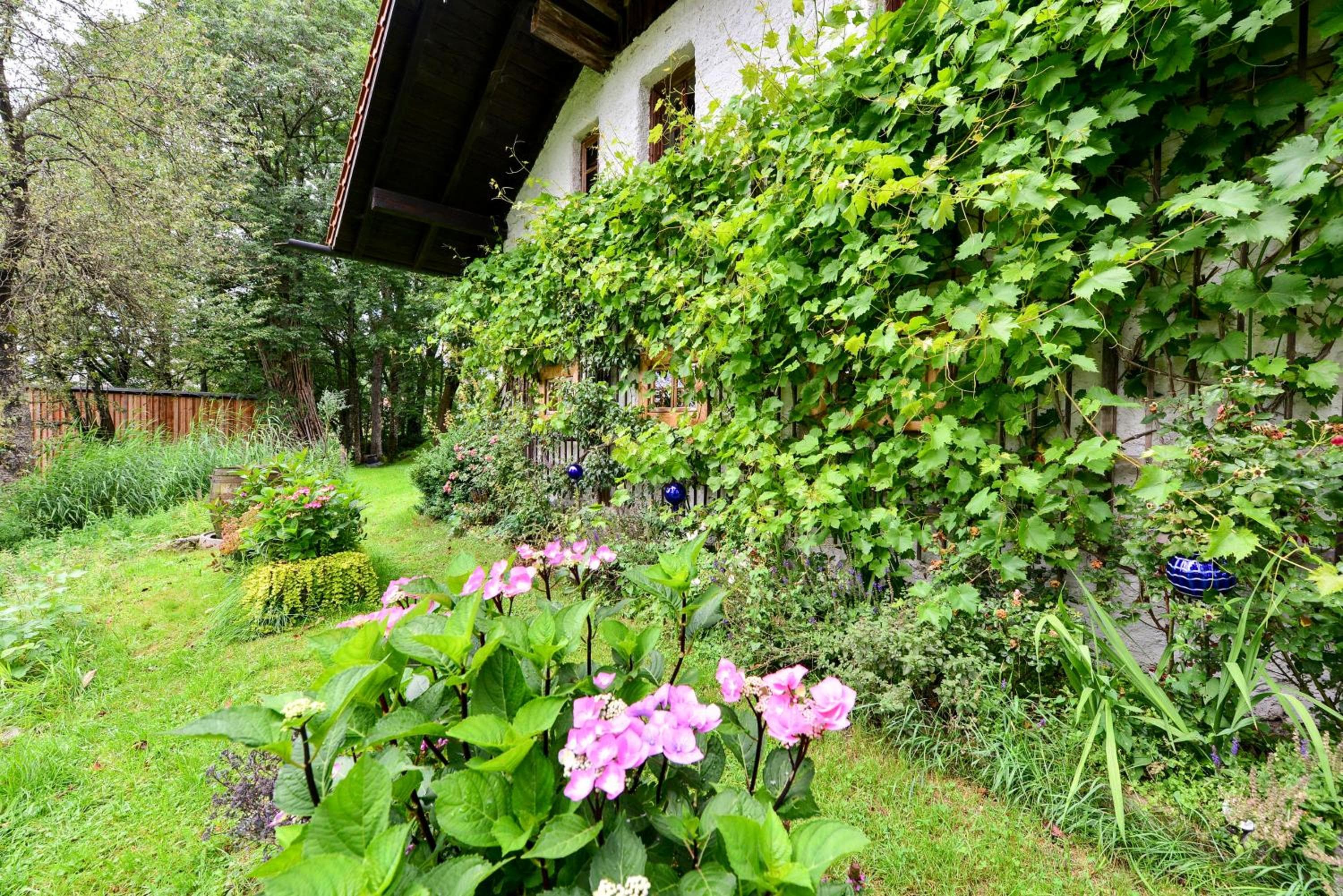 Hofatelier Menacher, Neureichenau, photo 3
