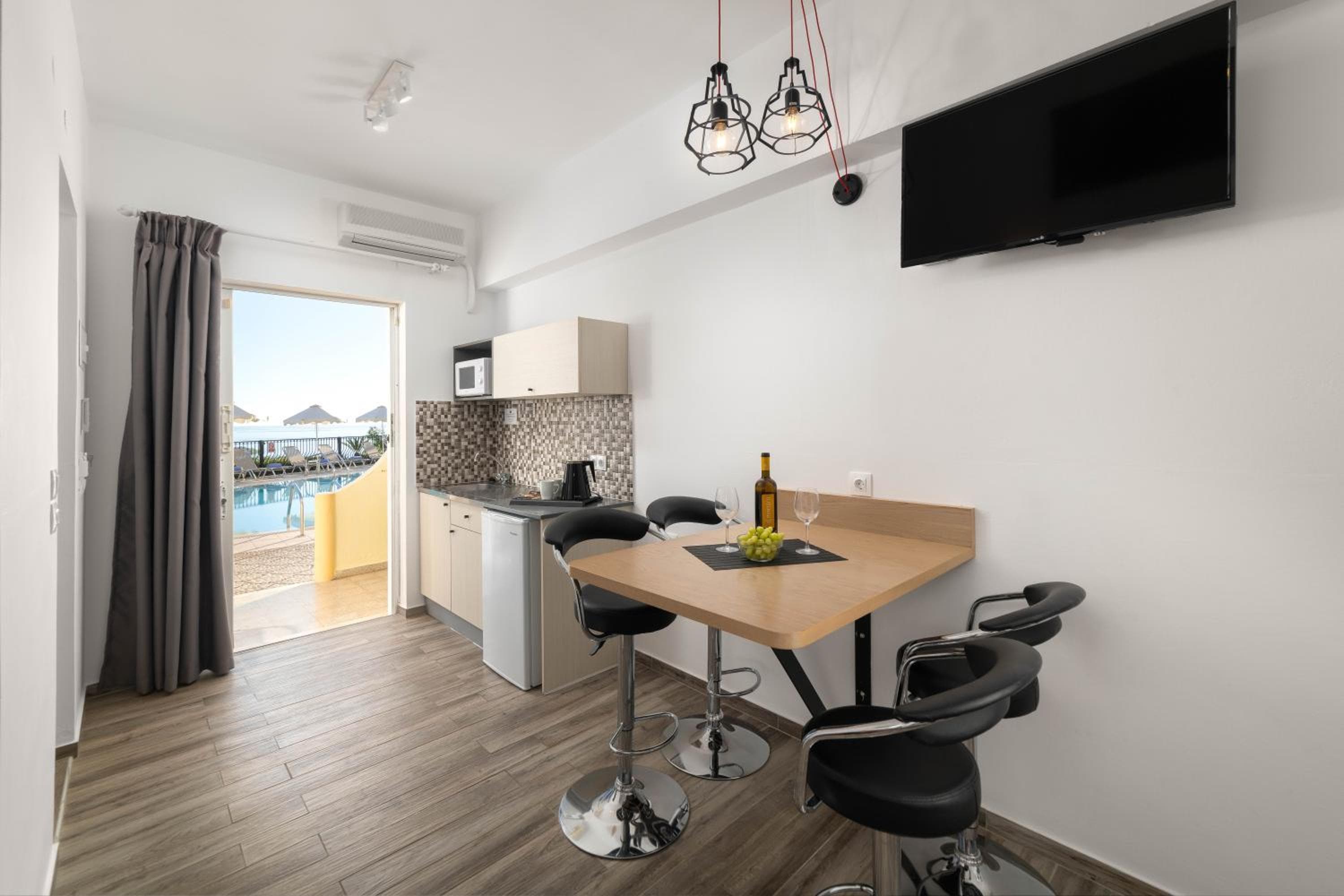 Pefkos View Suites & Maisonette, Pefki Rhodes, photo 2