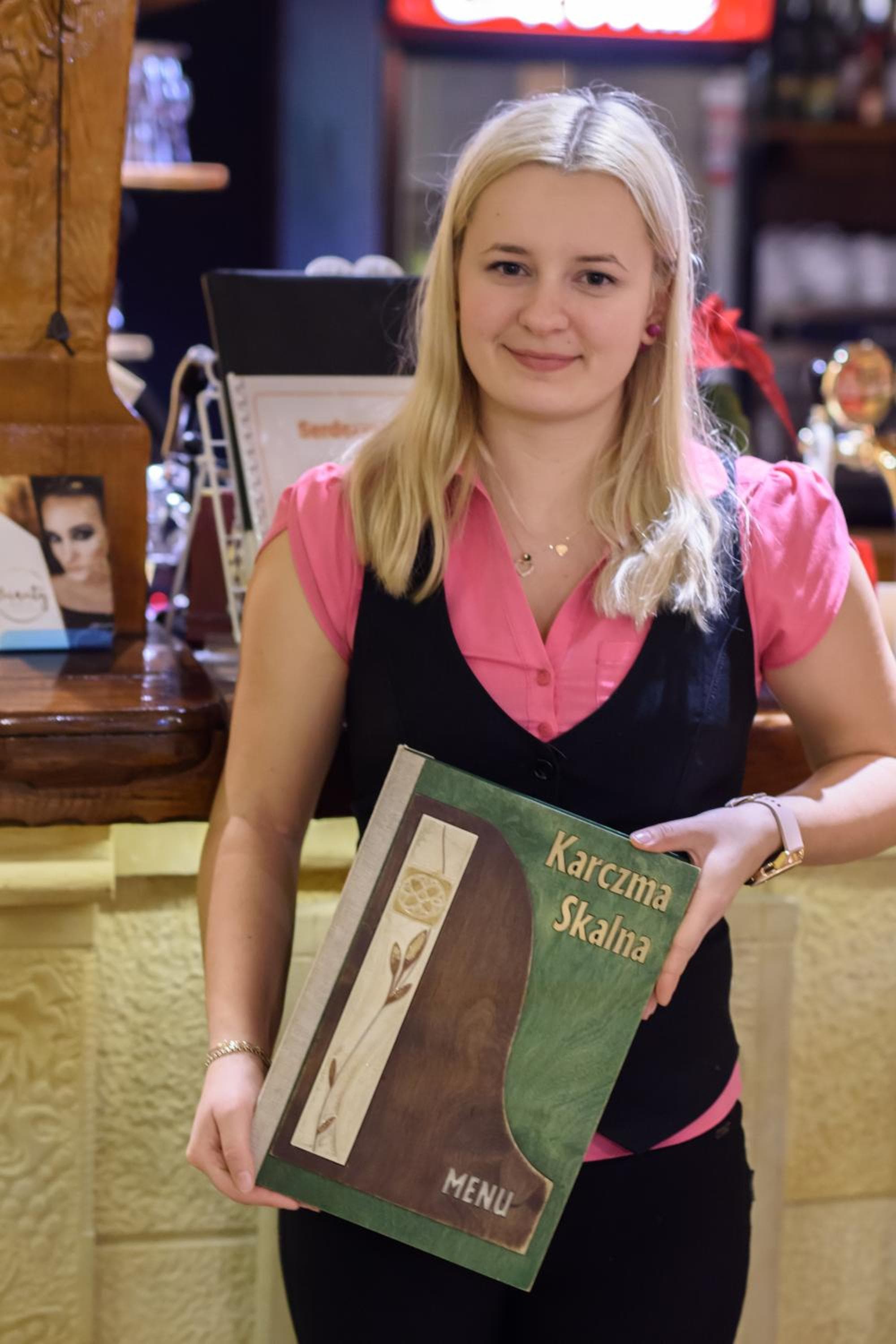 Dwór Skalny Apartamenty, Pokoje i Restauracja Karczma Skalna, Miłków, photo 4