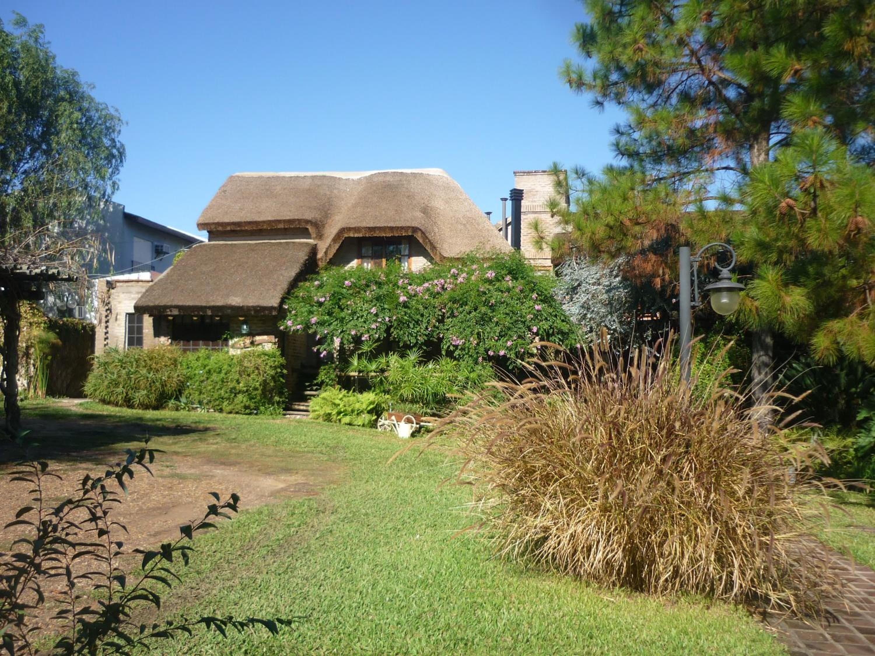 Cabañas del Uru, Colón