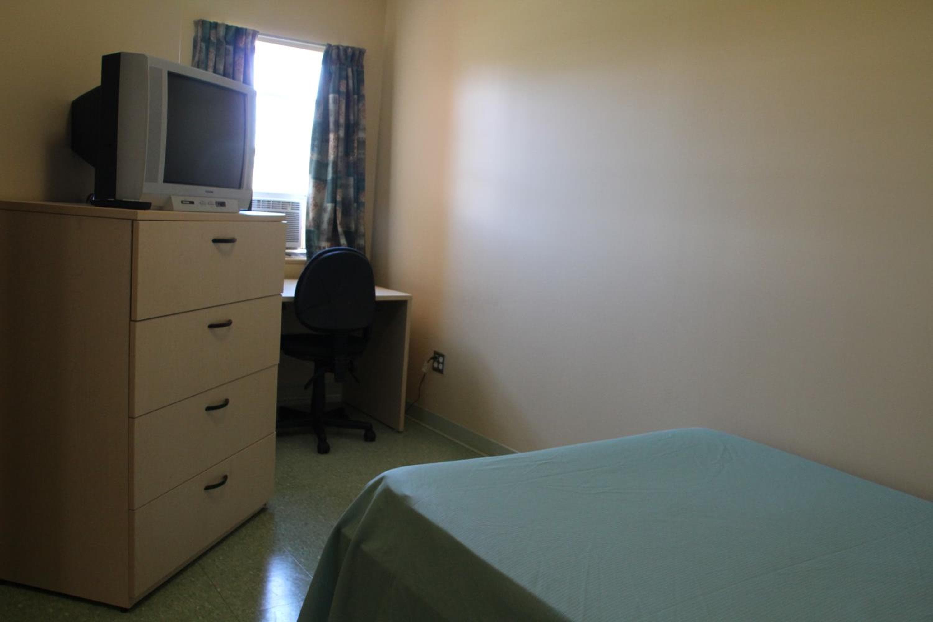 Glendenning Hall at Holland College, Charlottetown, photo 3