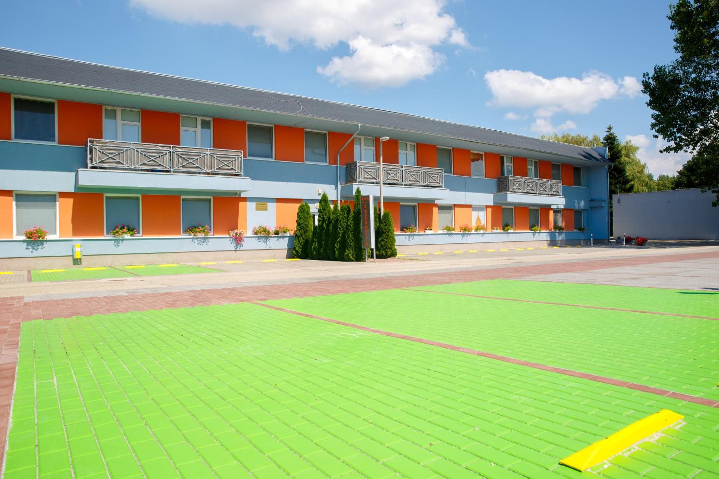 Agro Complex Apartments, Nitra
