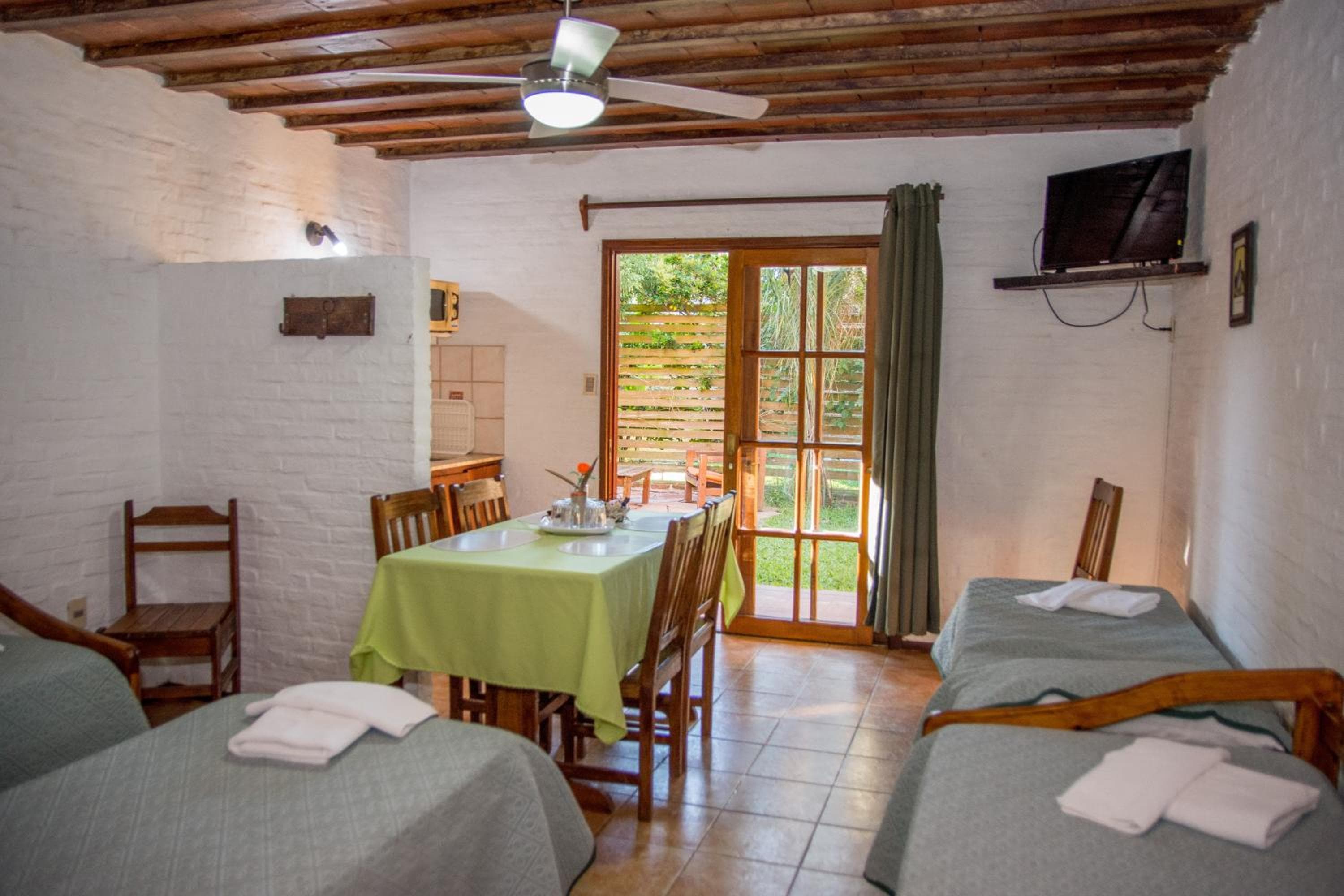 Apart Hotel Manantiales Termal, Termas del Daymán, photo 3