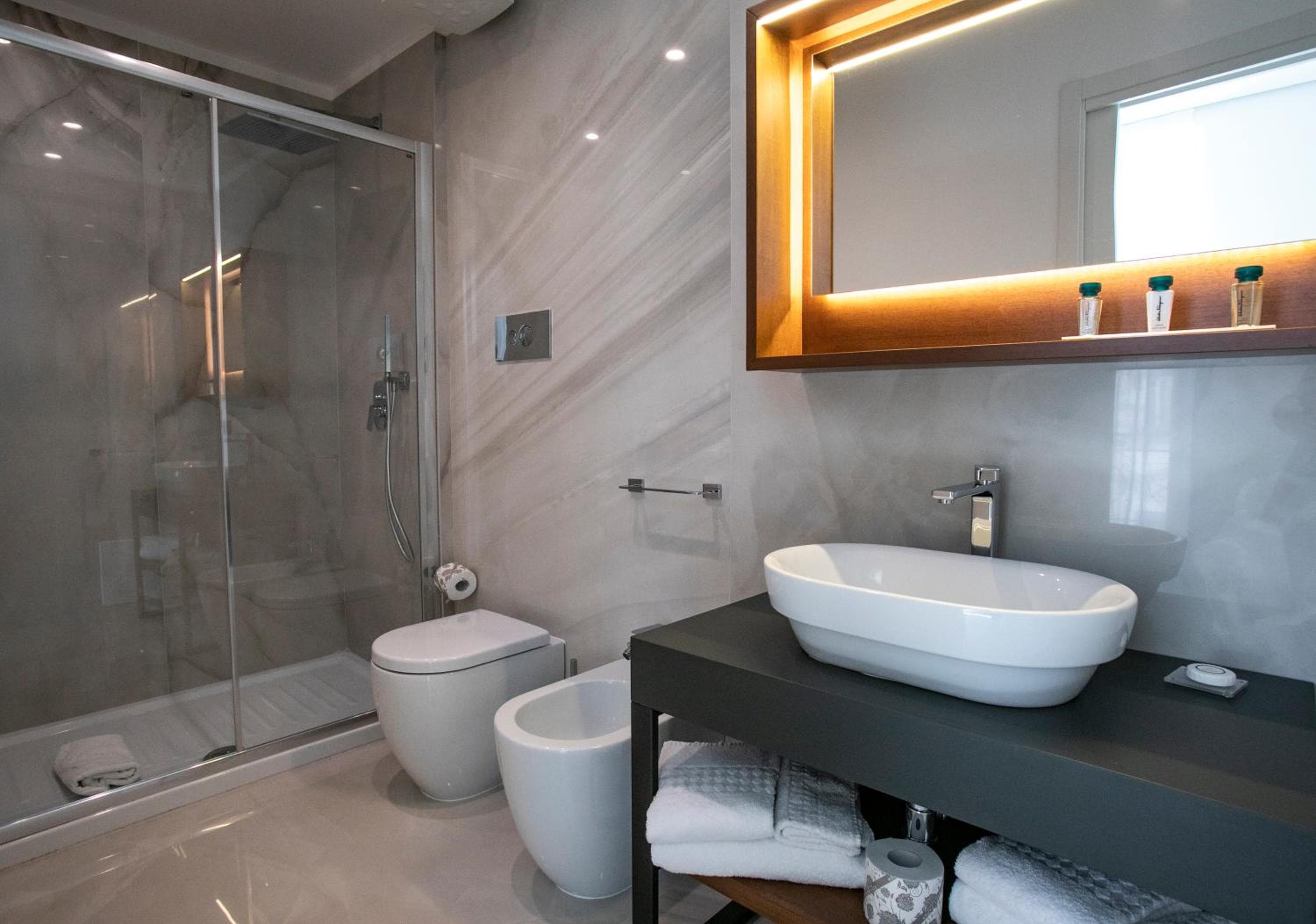 Palazzo Sovrana Serviced Luxury Apartments, Palermo, photo 6