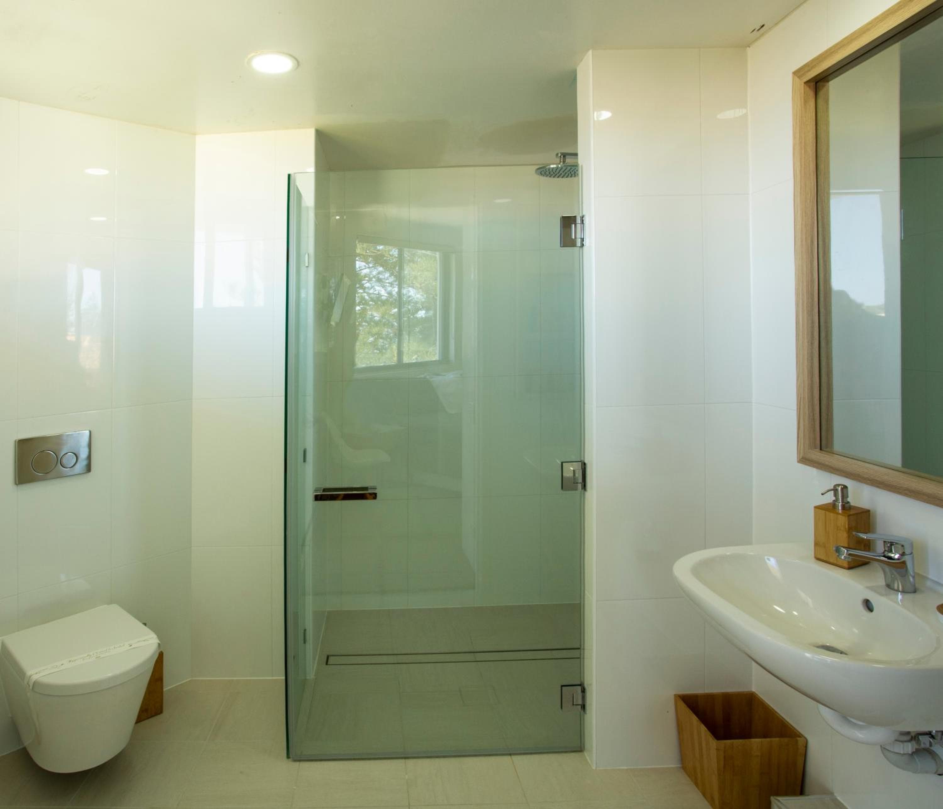 Oceanside Resort - Absolute Beachfront Apartments, Gold Coast, photo 3