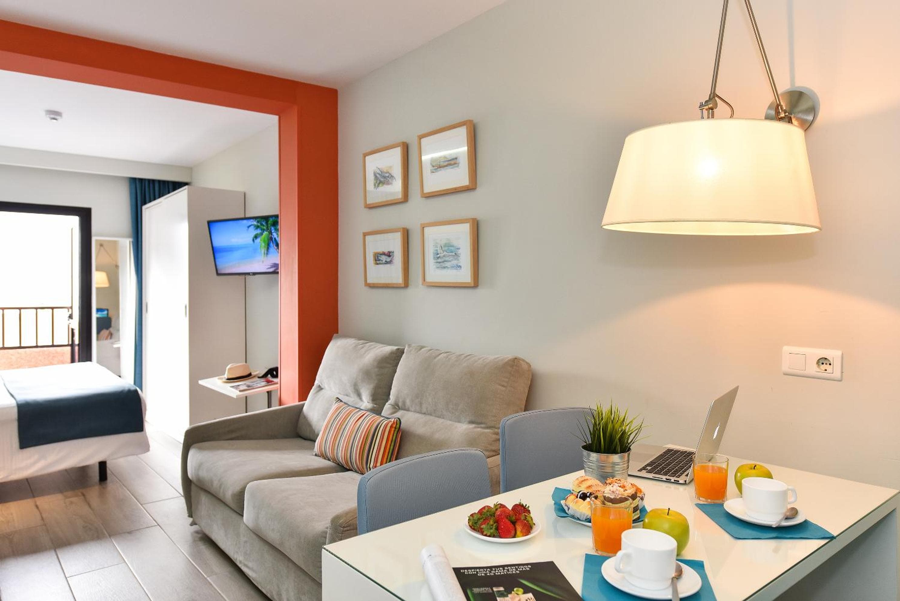 Hotel Apartamento Bajamar, Las Palmas de Gran Canaria, photo 2