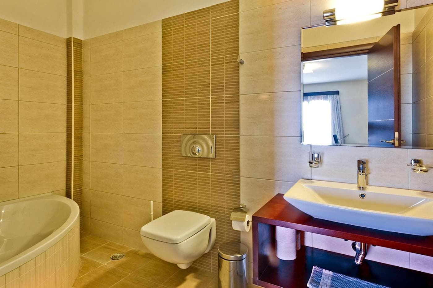 Socrates Studios & Apartments, Karpathos Town, photo 2