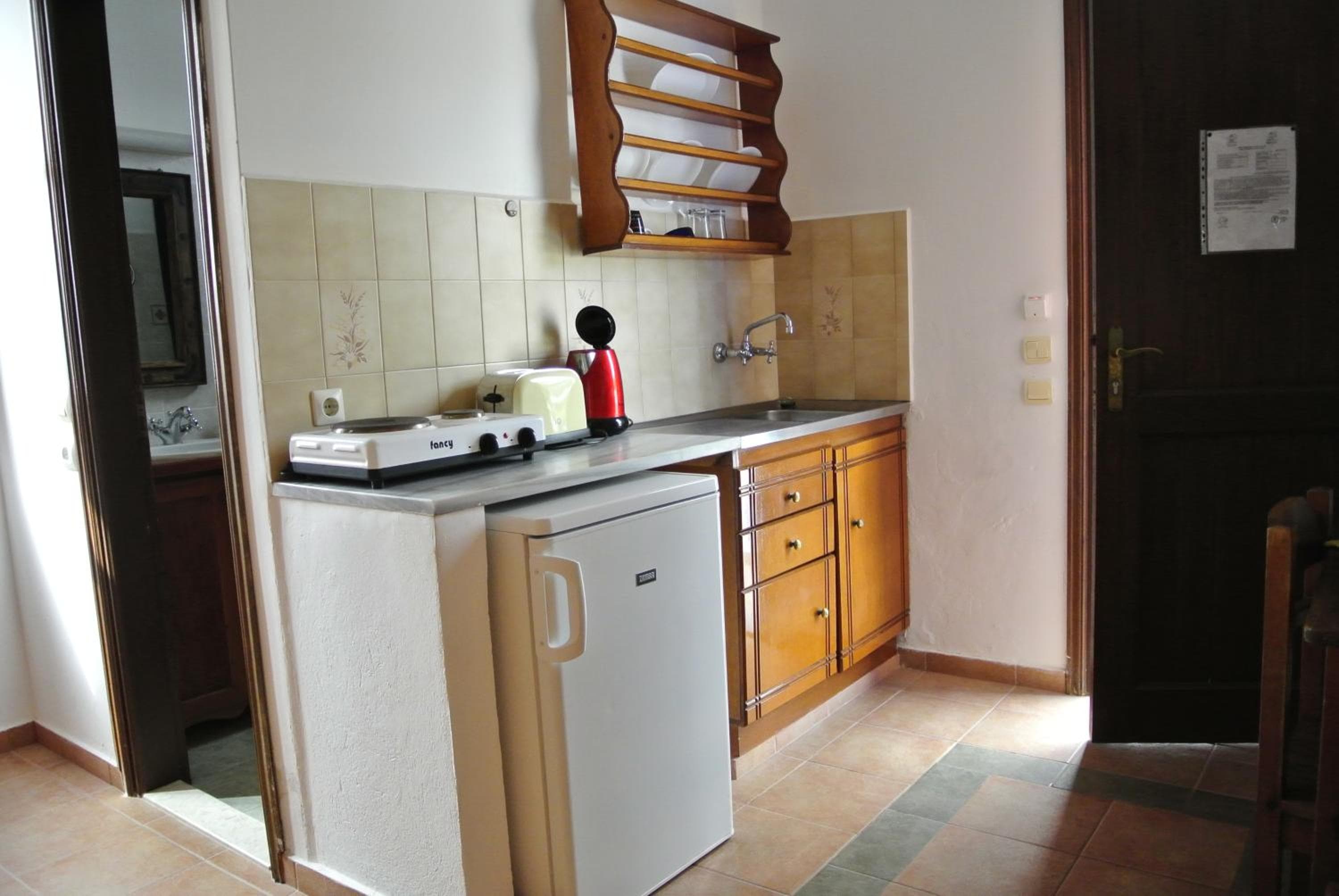 Andreas Studios, Pefki Rhodes, photo 3